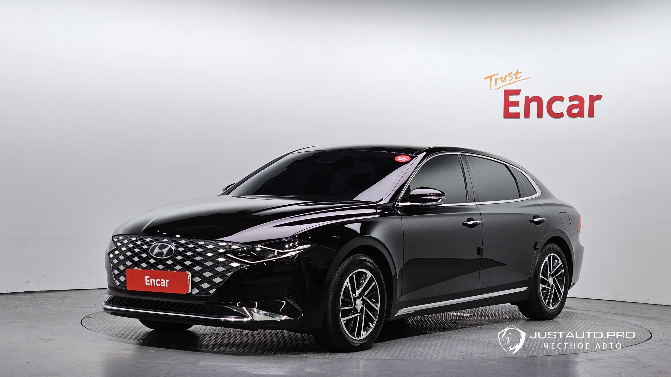 Автомобиль Hyundai Grandeur