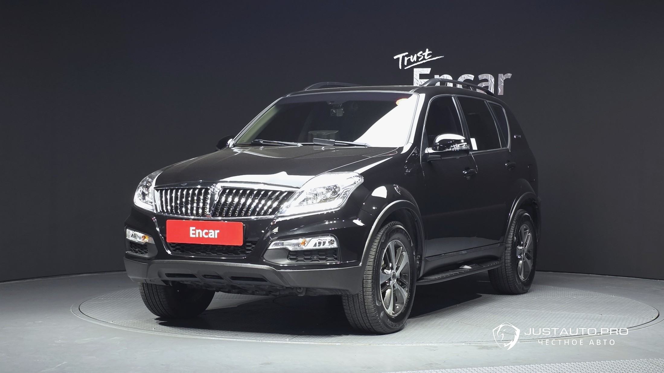 Автомобиль KG_Mobility_Ssangyong Rexton