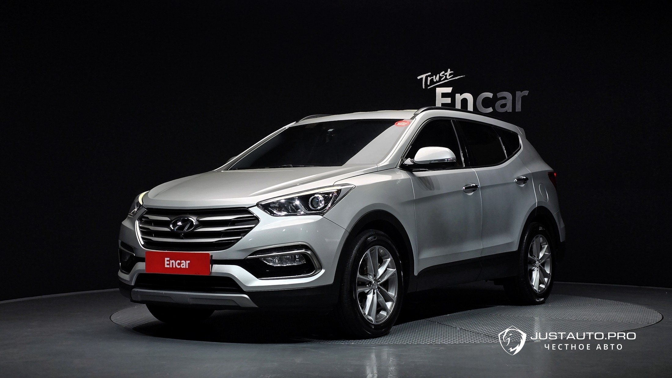 Автомобиль Hyundai Santafe