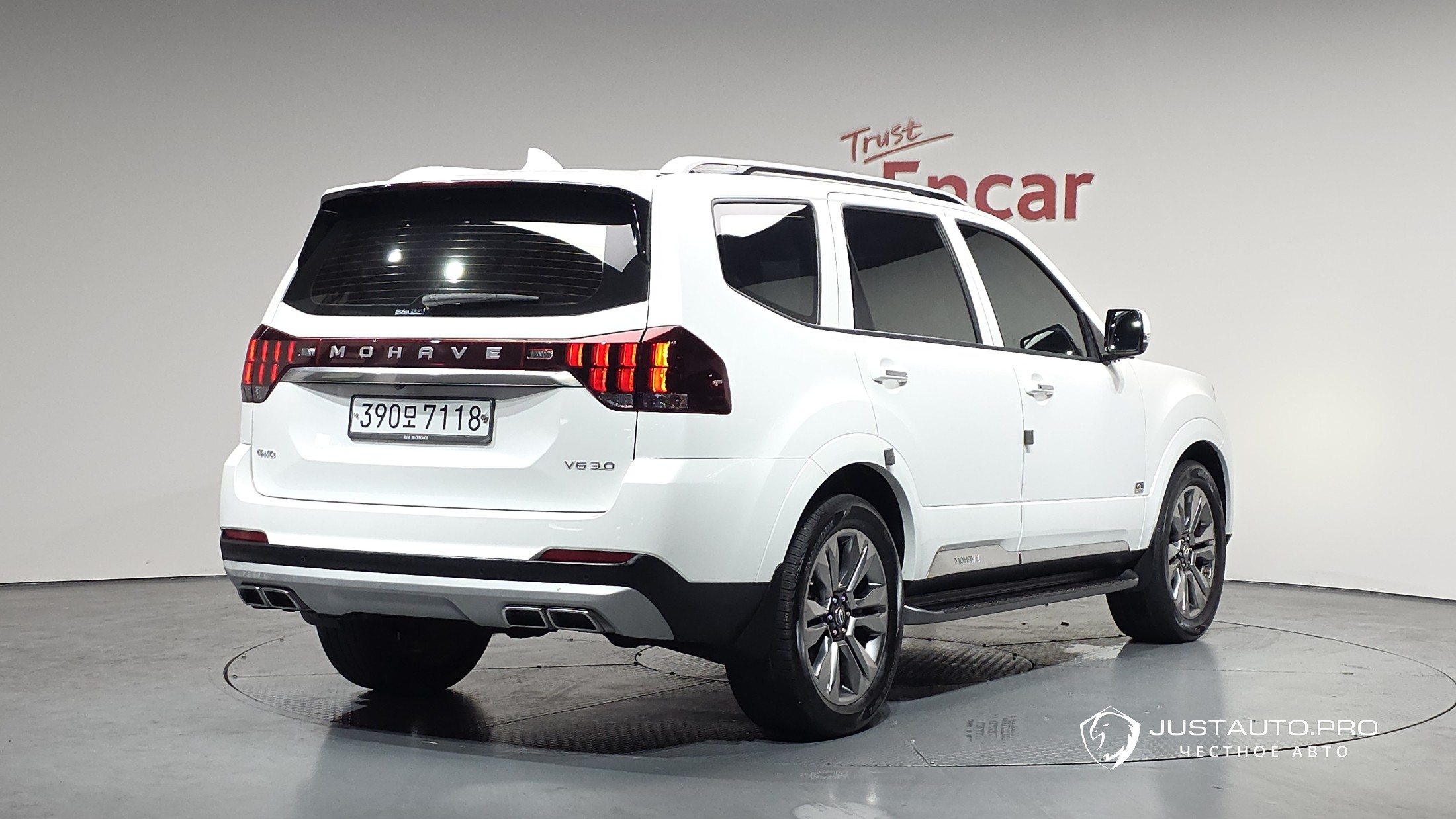 Автомобиль Kia Mohave