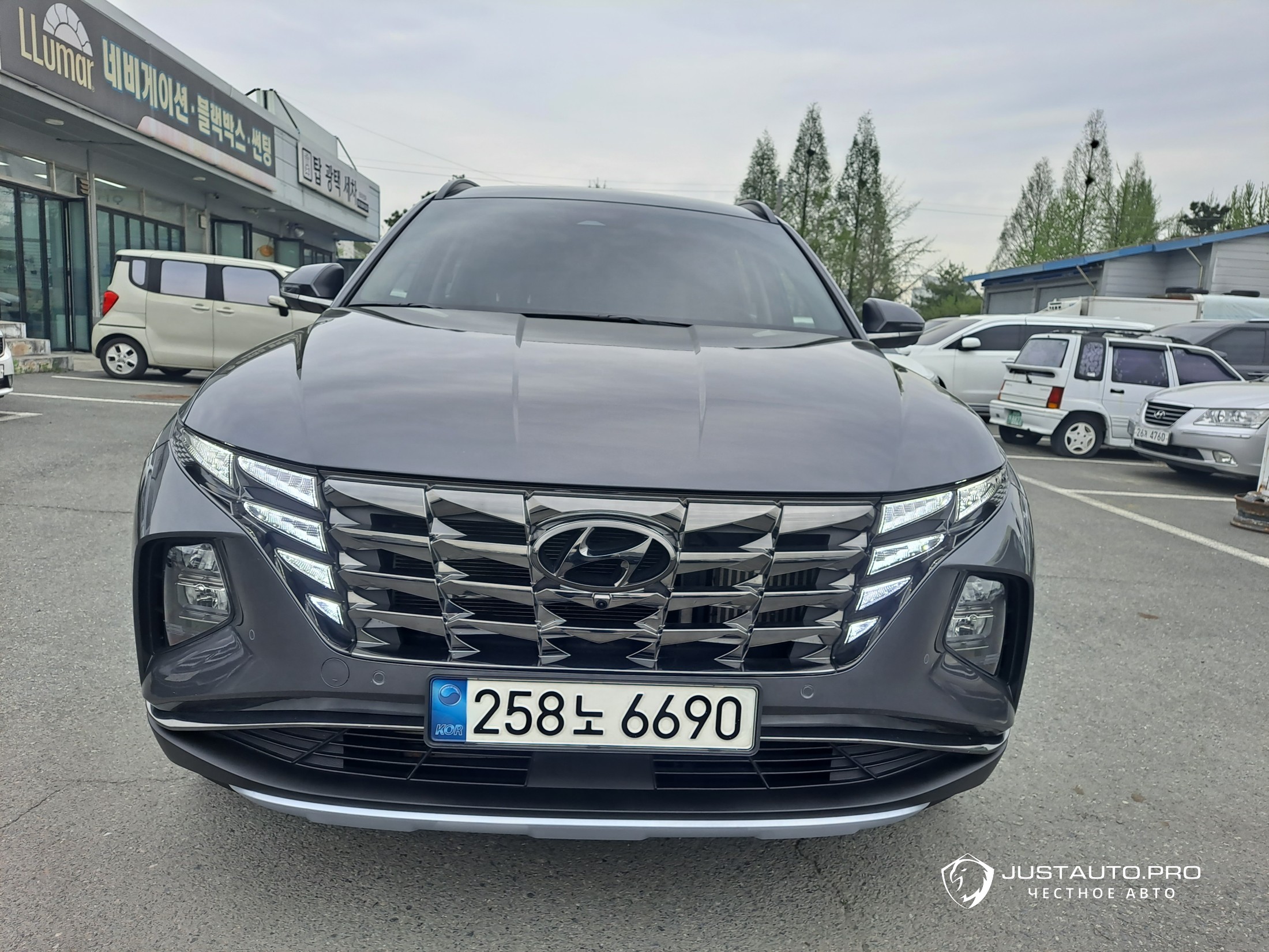 Автомобиль Hyundai Tucson