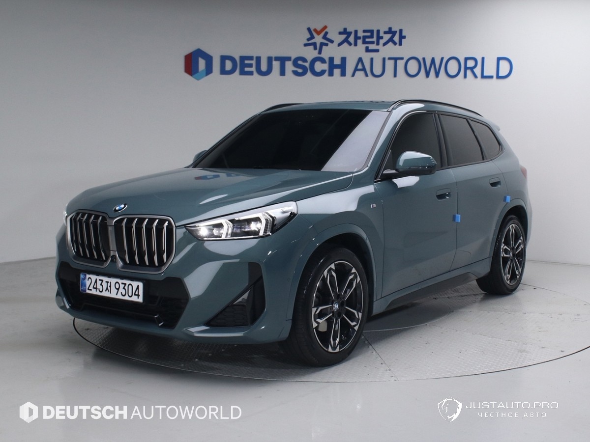 Автомобиль BMW X1