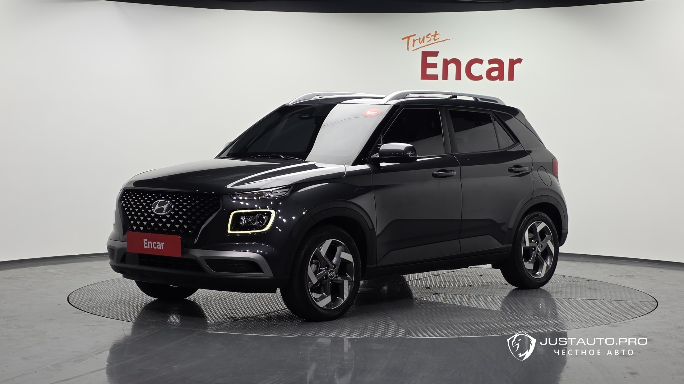 Автомобиль Hyundai Venue