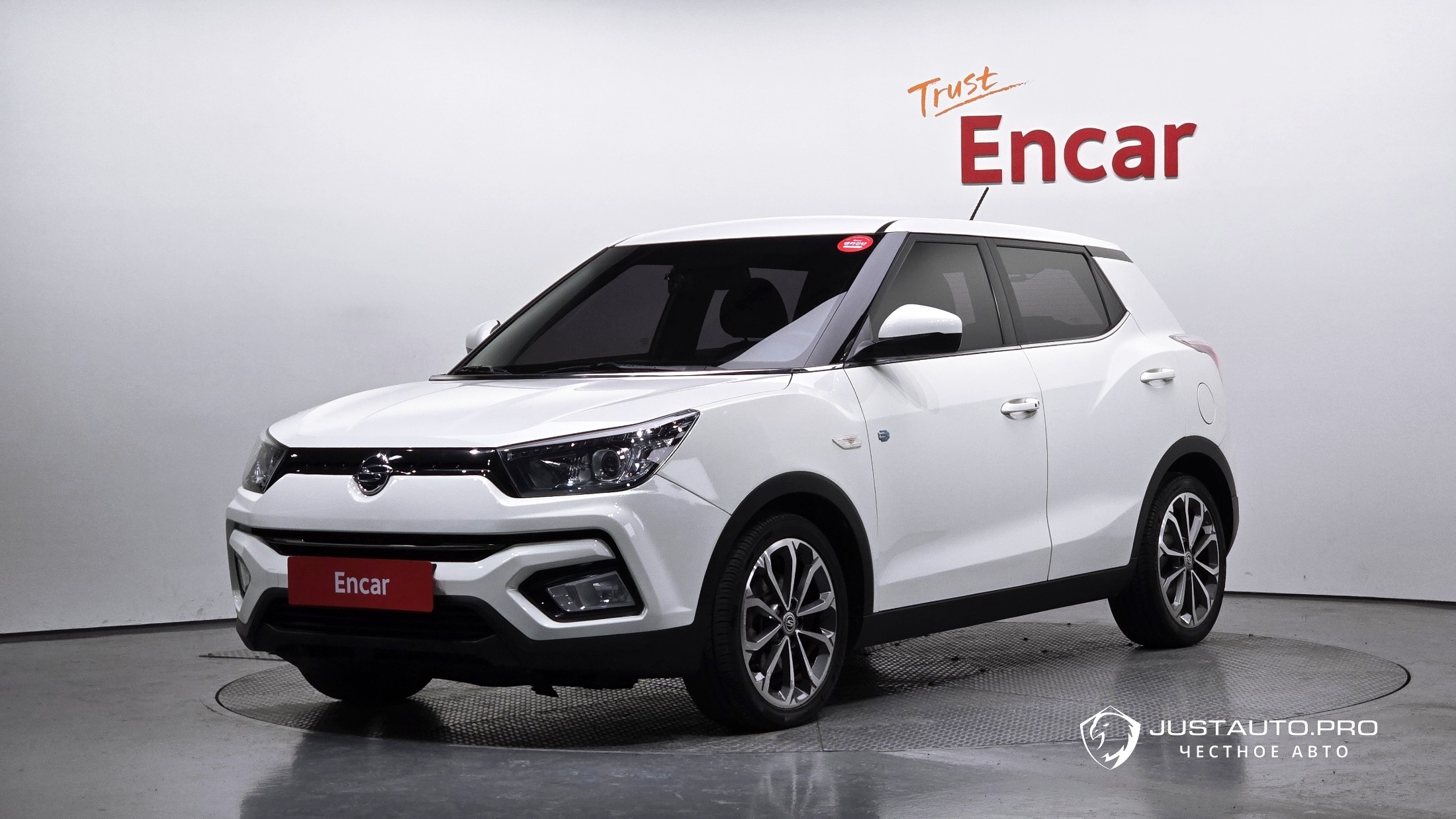 Автомобиль KG_Mobility_Ssangyong TIBOLI