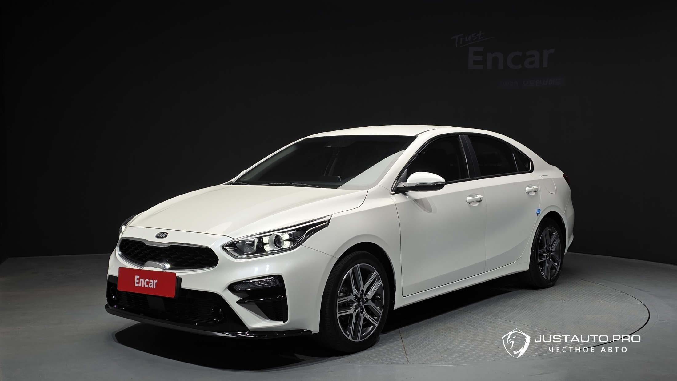 Автомобиль Kia K3