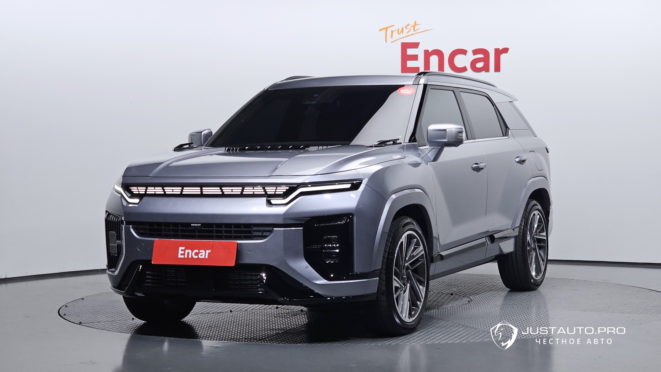 Автомобиль KG_Mobility_Ssangyong Actyon
