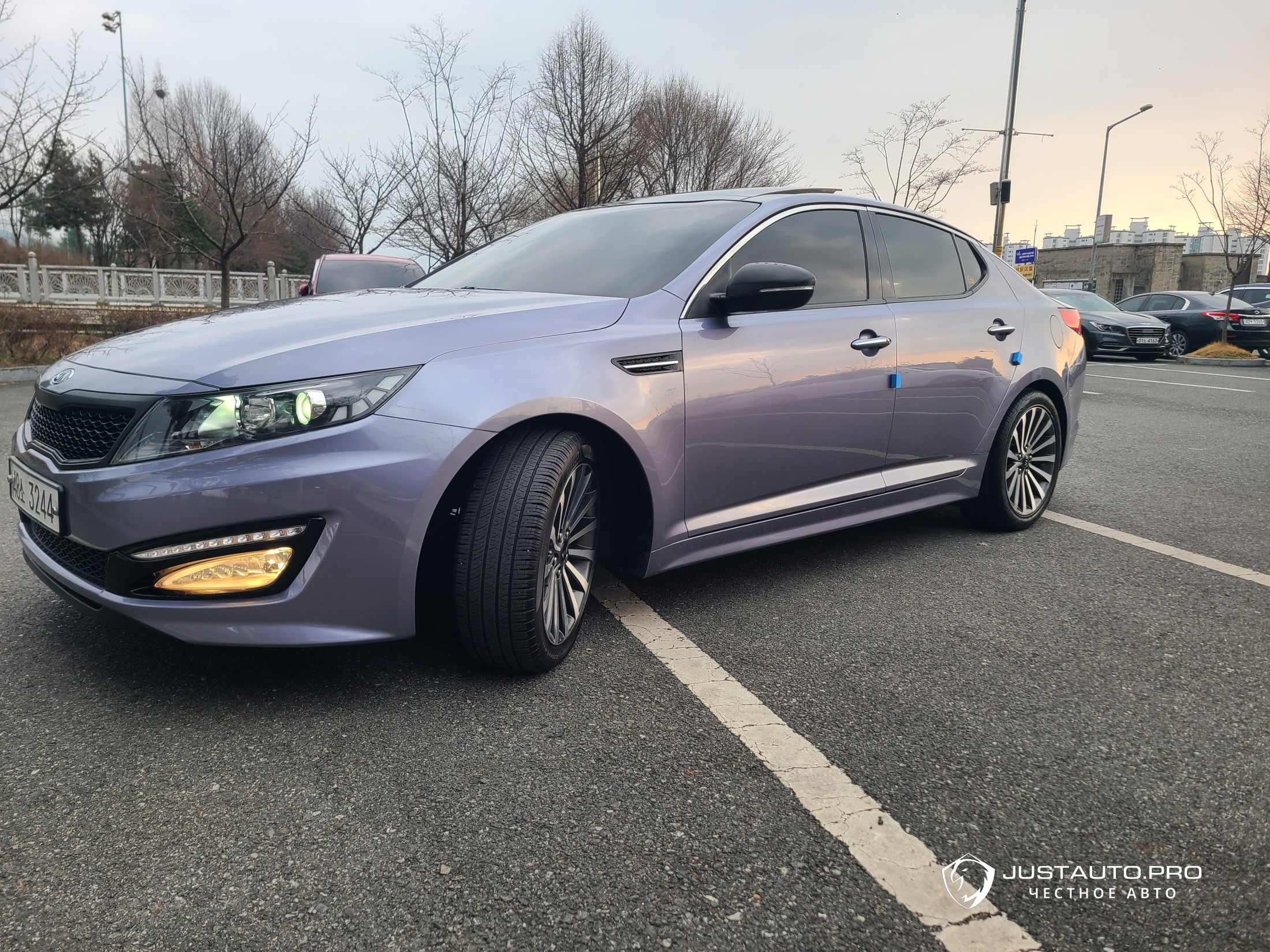 Автомобиль Kia K5