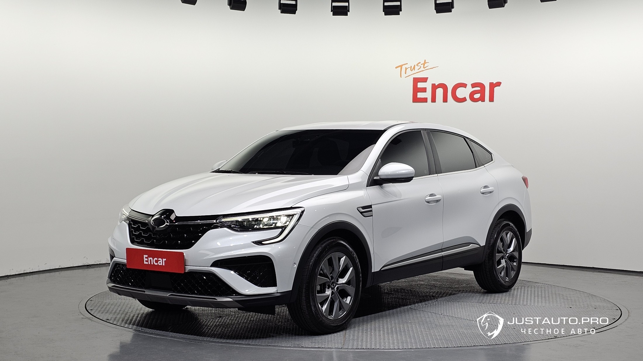 Автомобиль Renault-KoreaSamsung XM3