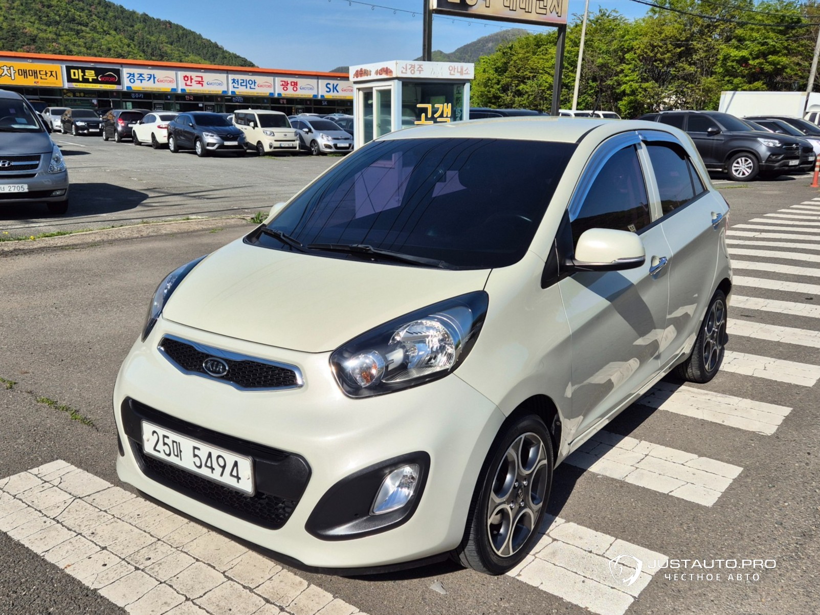 Автомобиль Kia morning