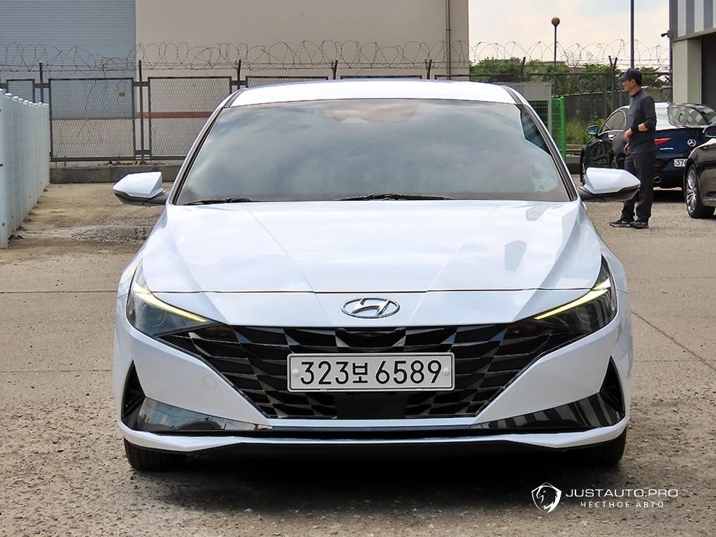 Автомобиль Hyundai AVANTE
