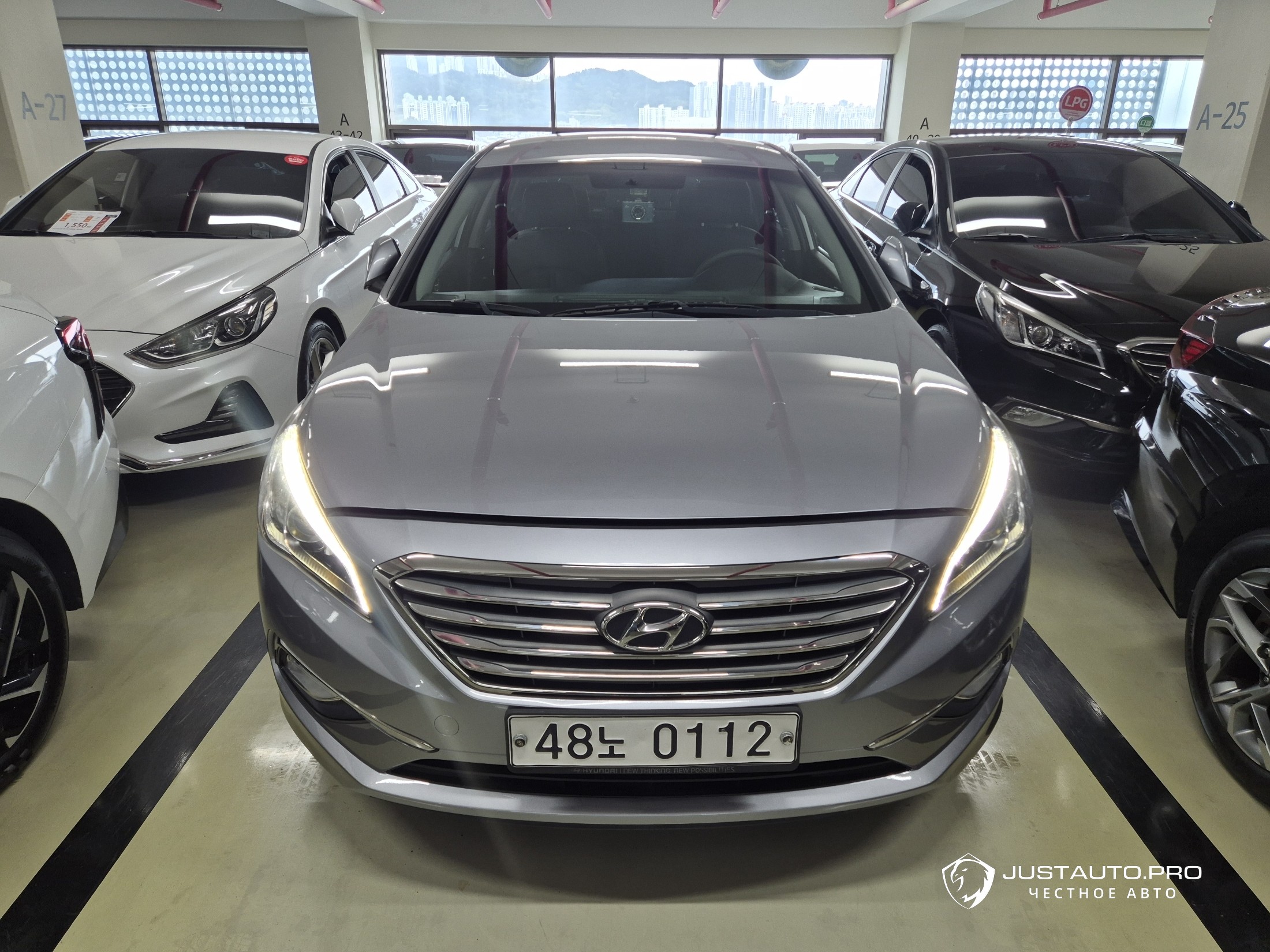 Автомобиль Hyundai Sonata