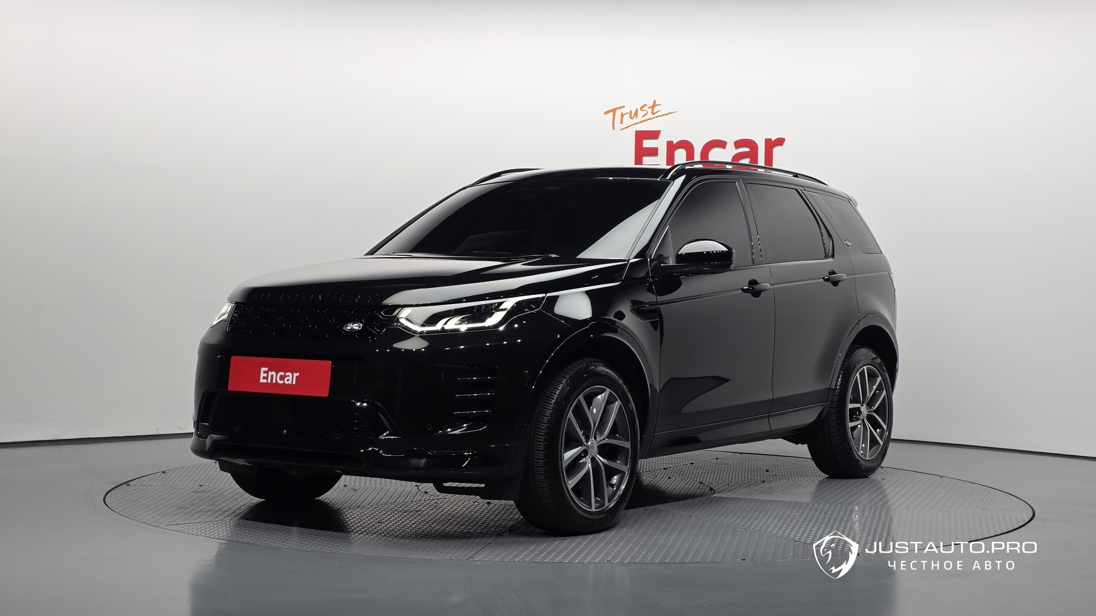 Автомобиль Land Rover Discovery Sport