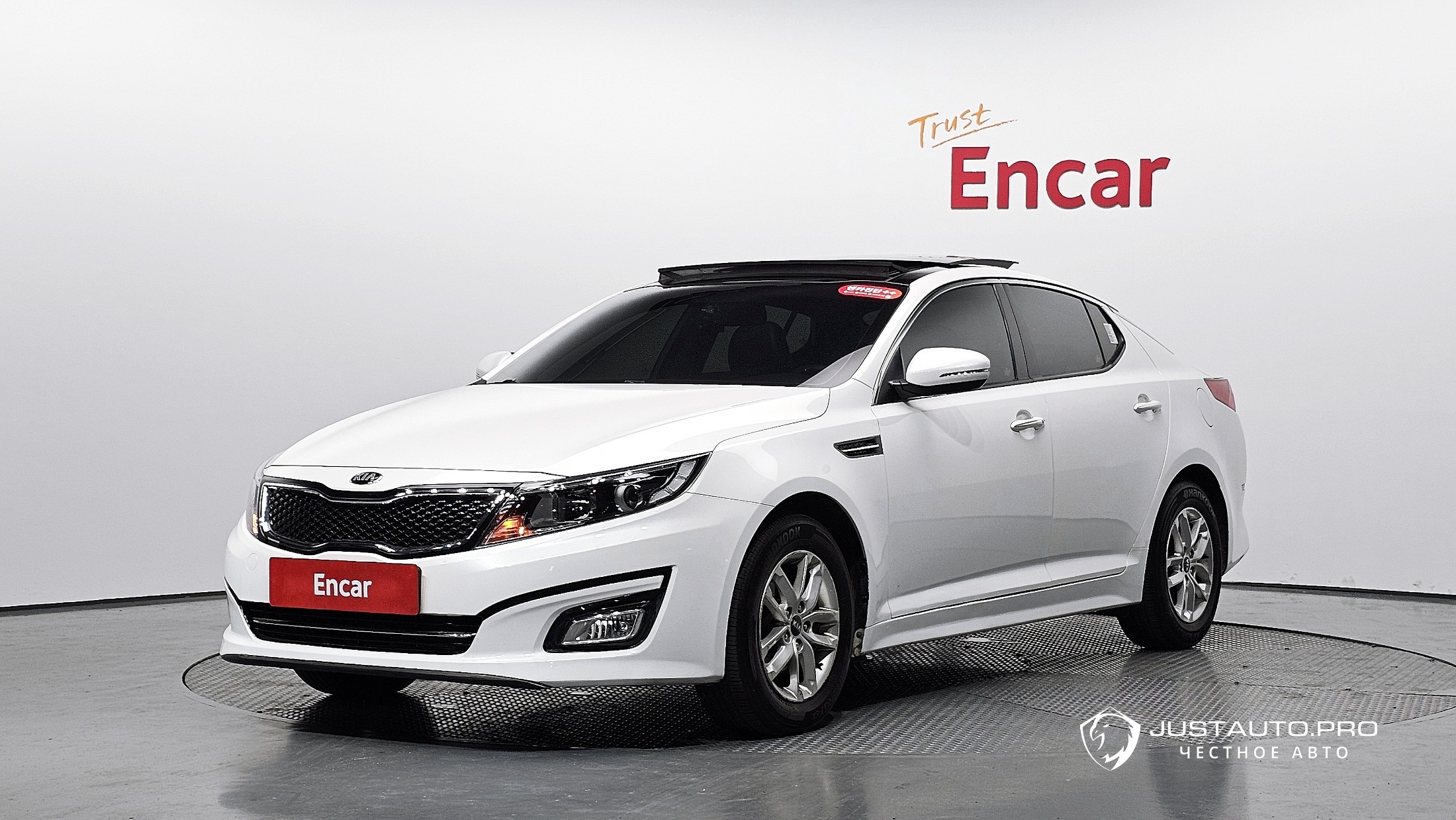 Автомобиль Kia K5
