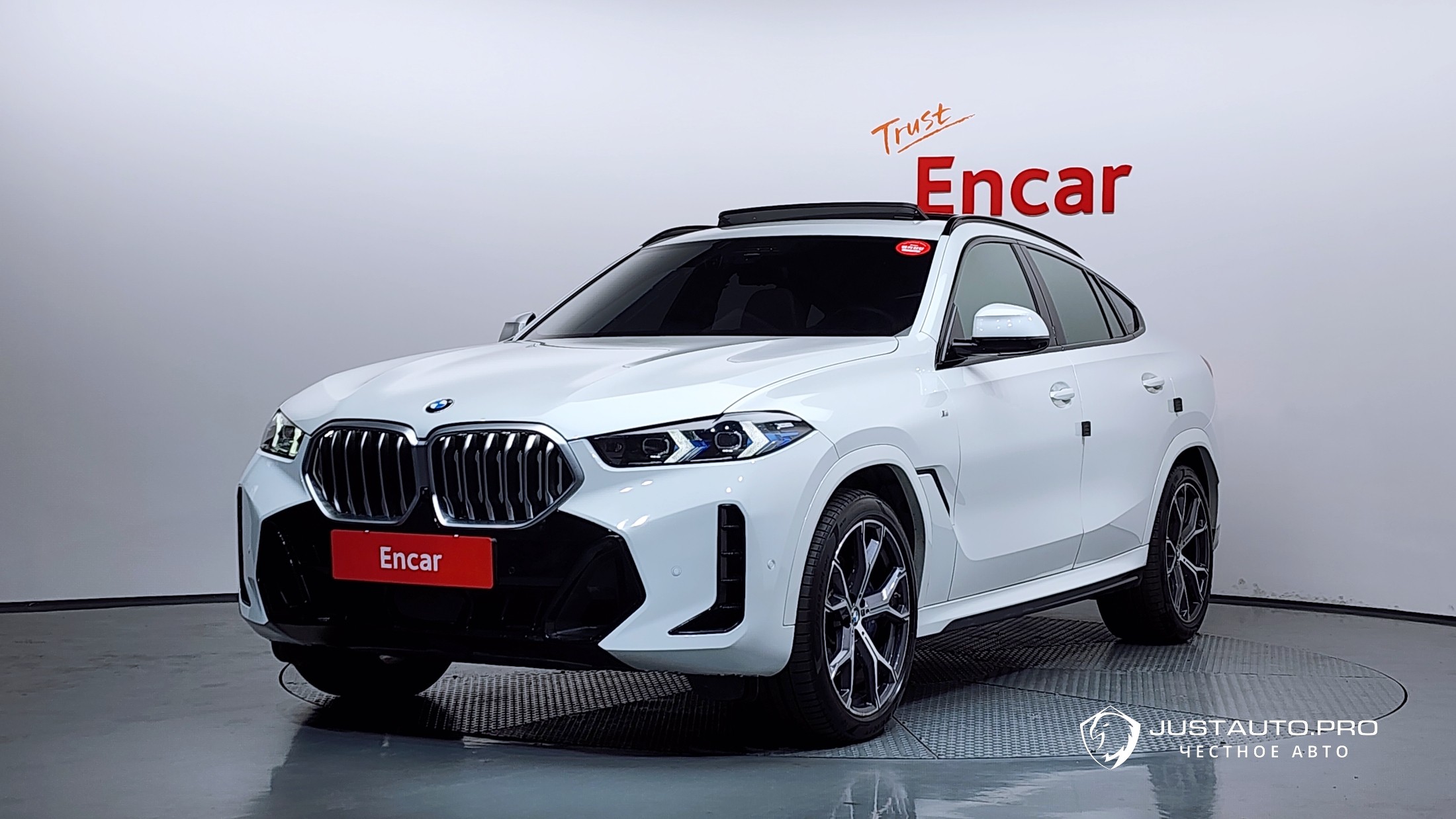 Автомобиль BMW X6