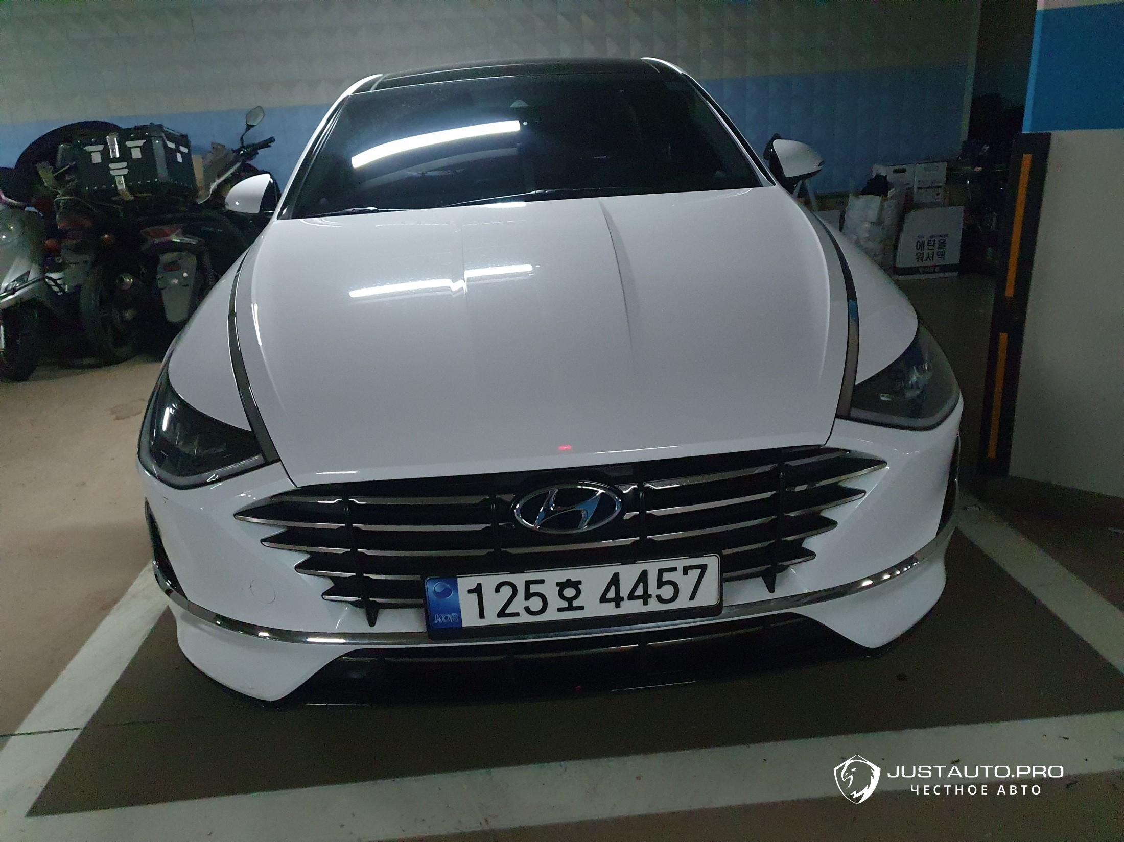 Автомобиль Hyundai Sonata