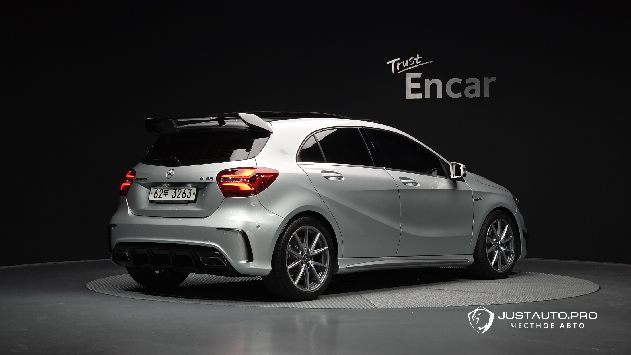 Автомобиль Mercedes-Benz A-Class