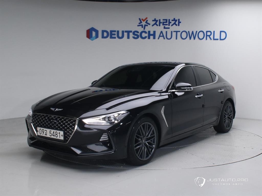 Автомобиль Genesis G70