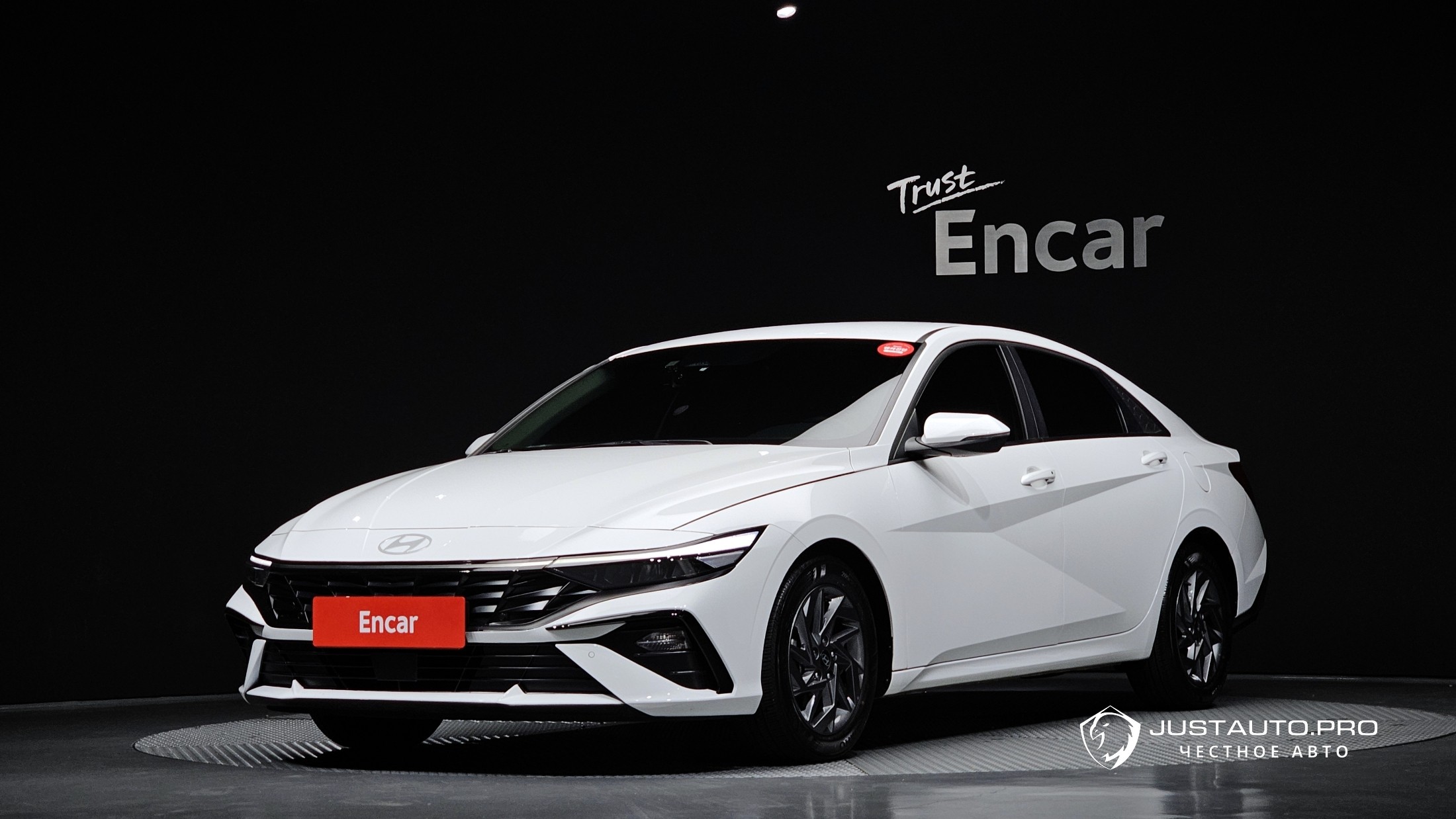 Автомобиль Hyundai AVANTE