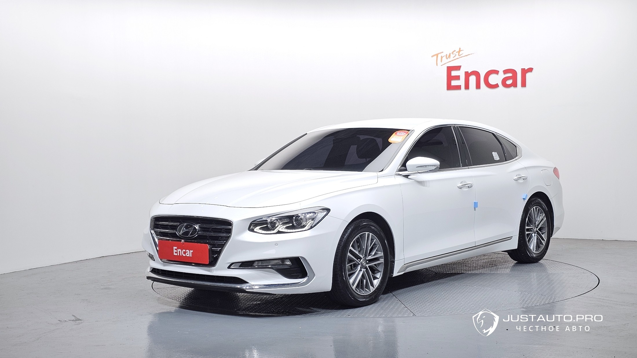 Автомобиль Hyundai Grandeur