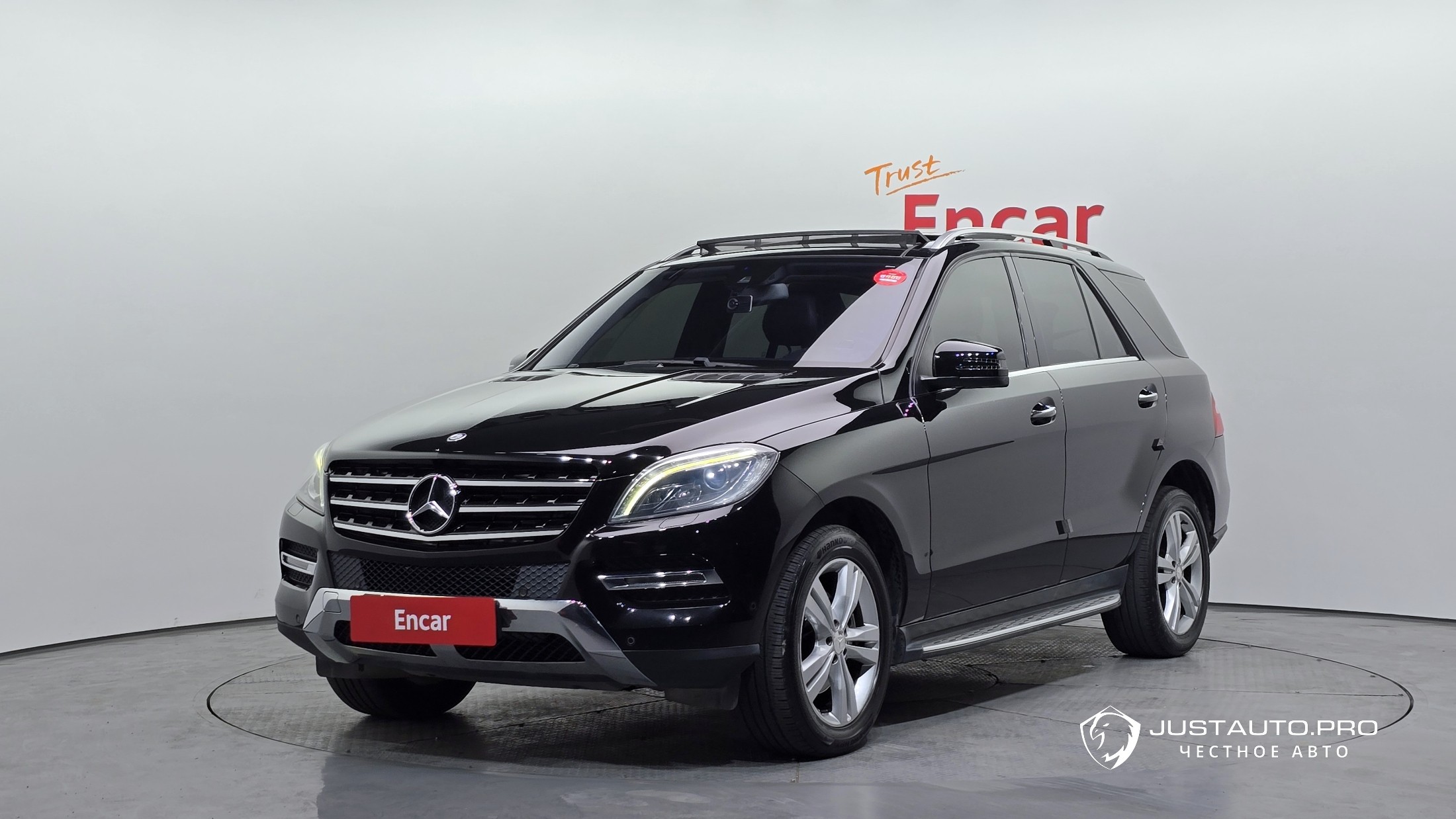 Автомобиль Mercedes-Benz M-class