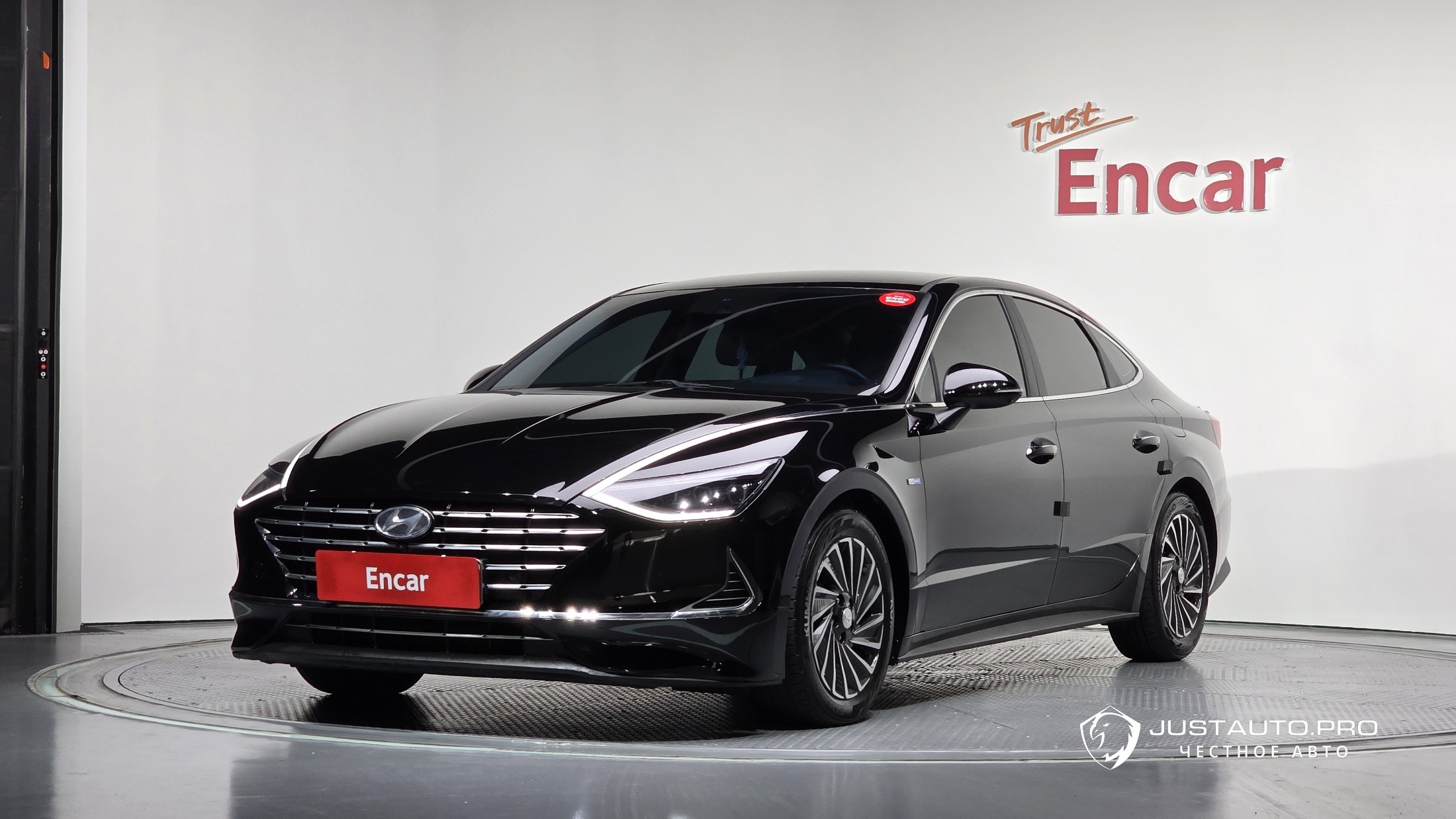 Автомобиль Hyundai Sonata