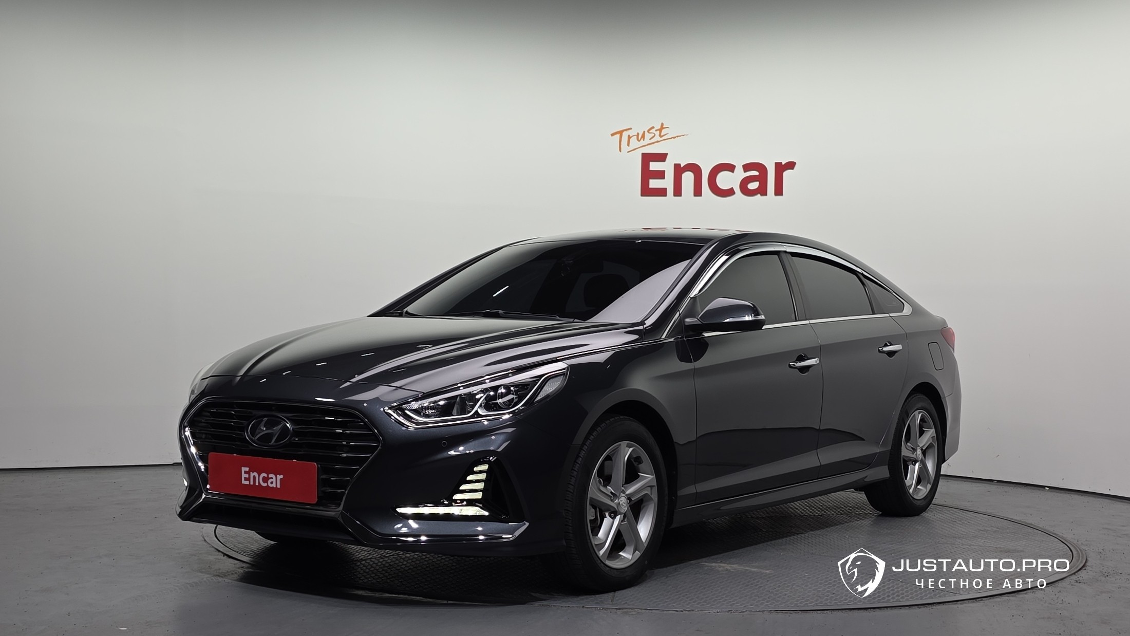 Автомобиль Hyundai Sonata