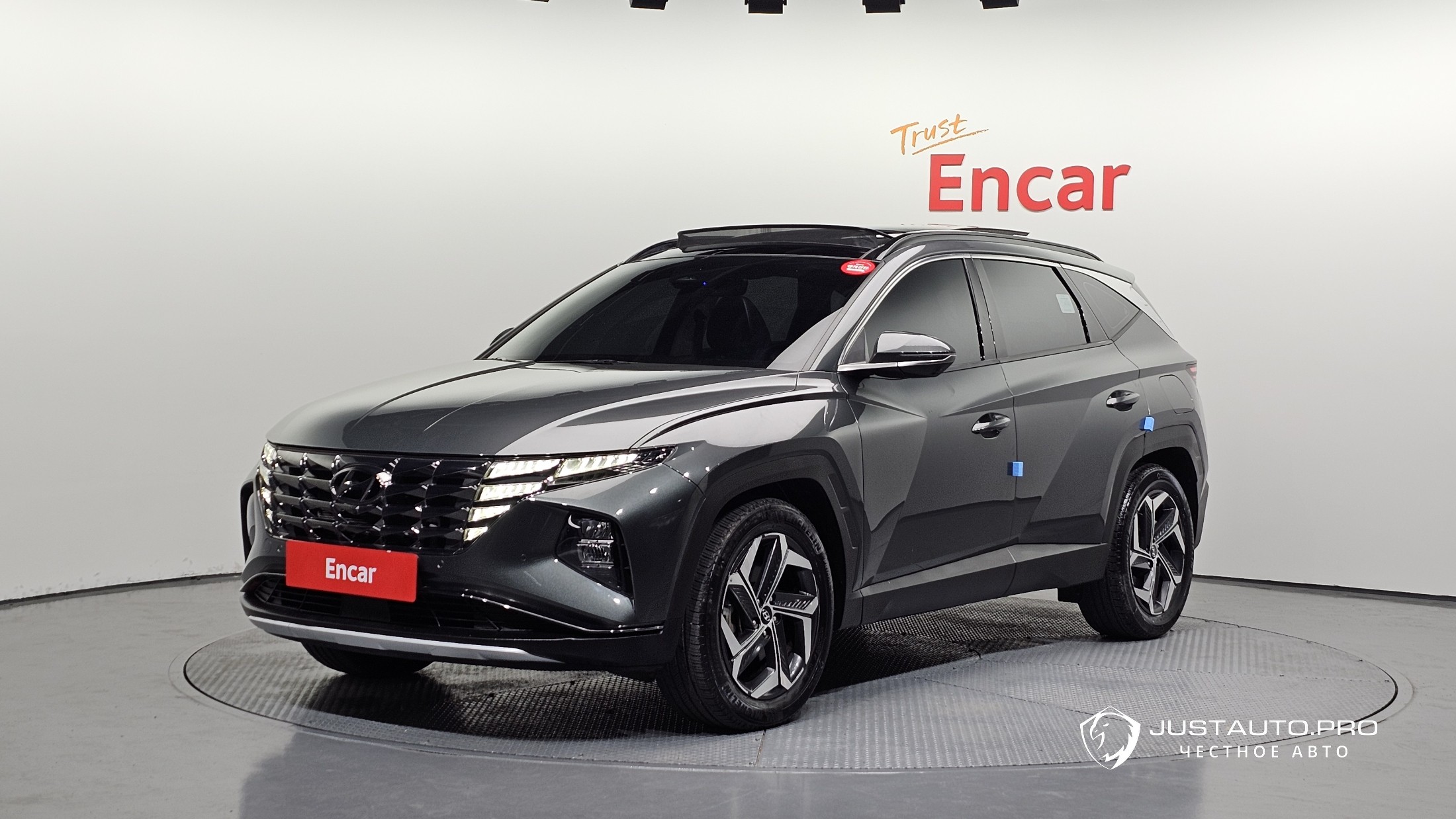Автомобиль Hyundai Tucson