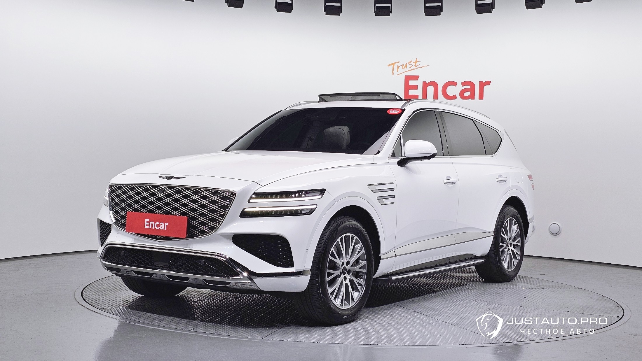 Автомобиль Genesis GV80