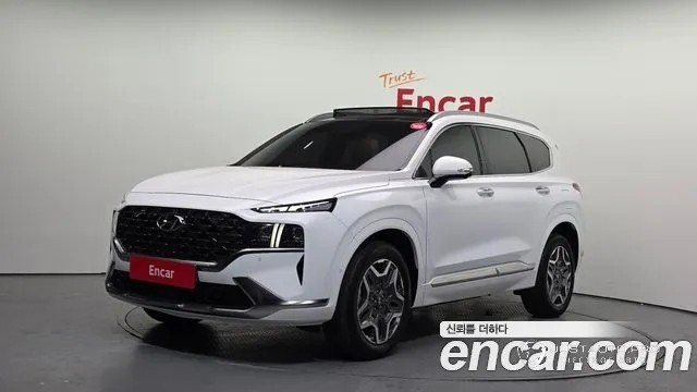 Автомобиль Hyundai Santafe
