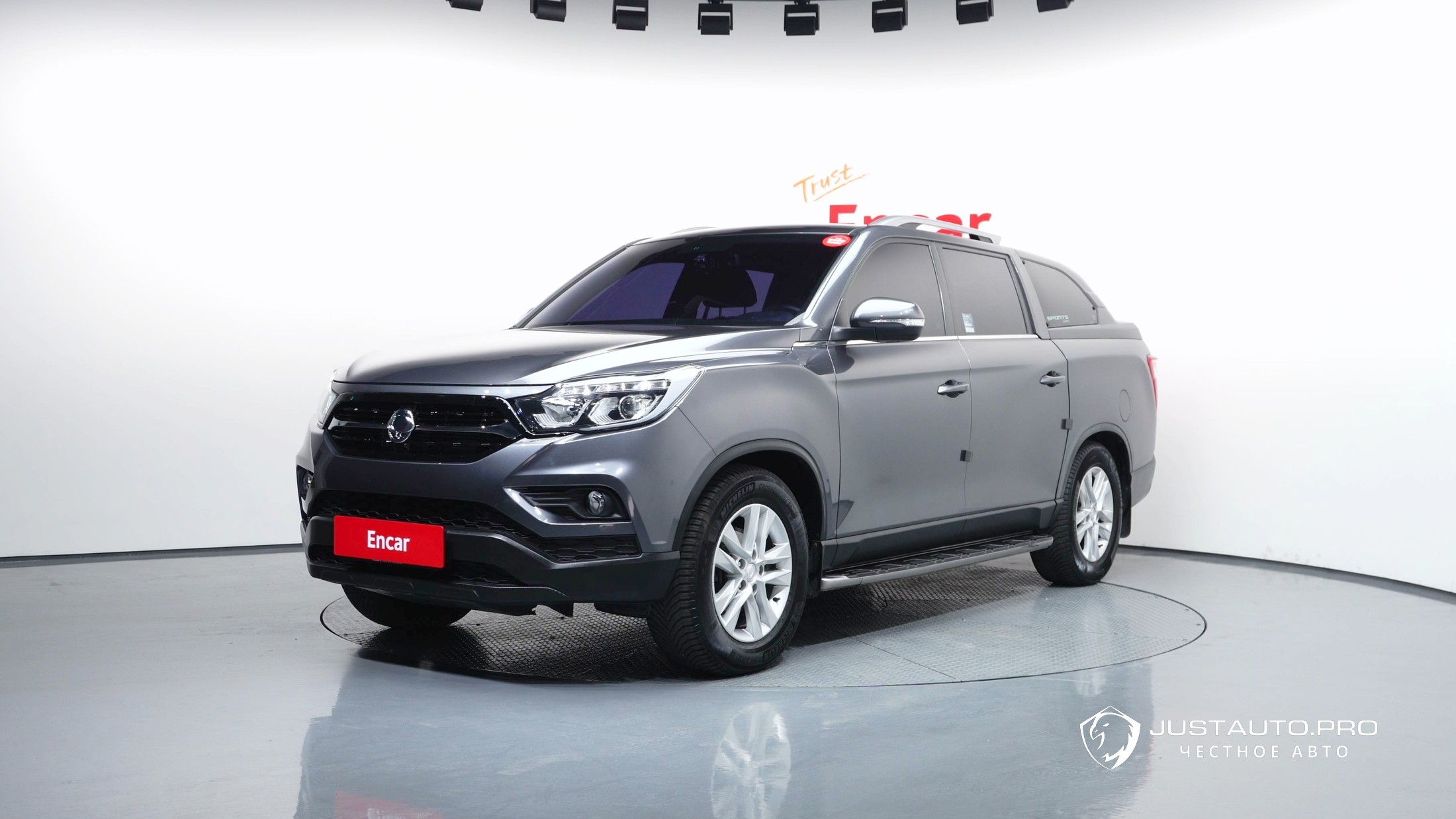 Автомобиль KG_Mobility_Ssangyong Rexton