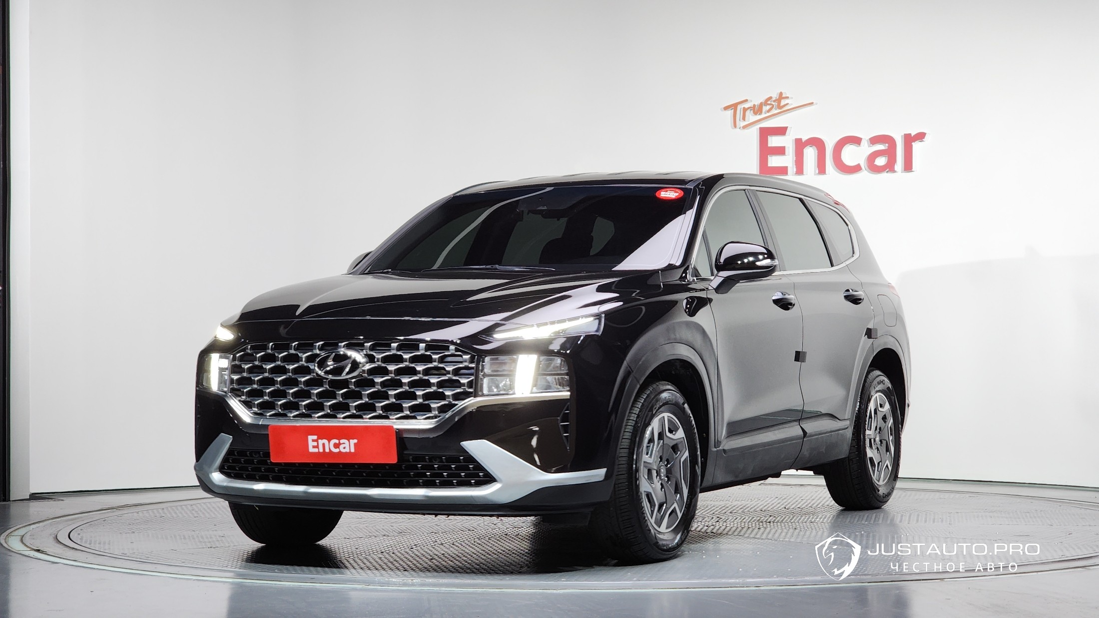 Автомобиль Hyundai Santafe