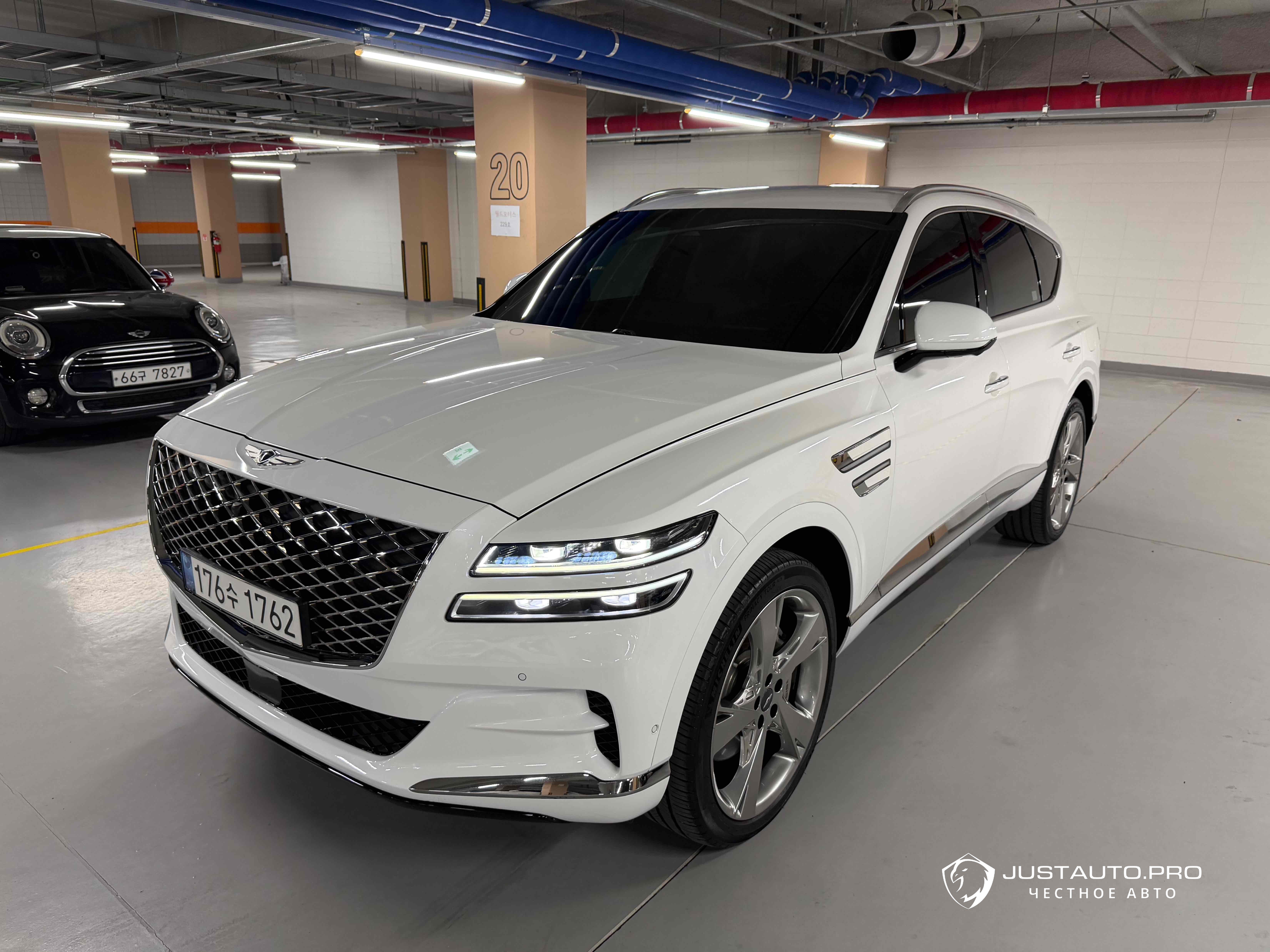 Автомобиль Genesis GV80