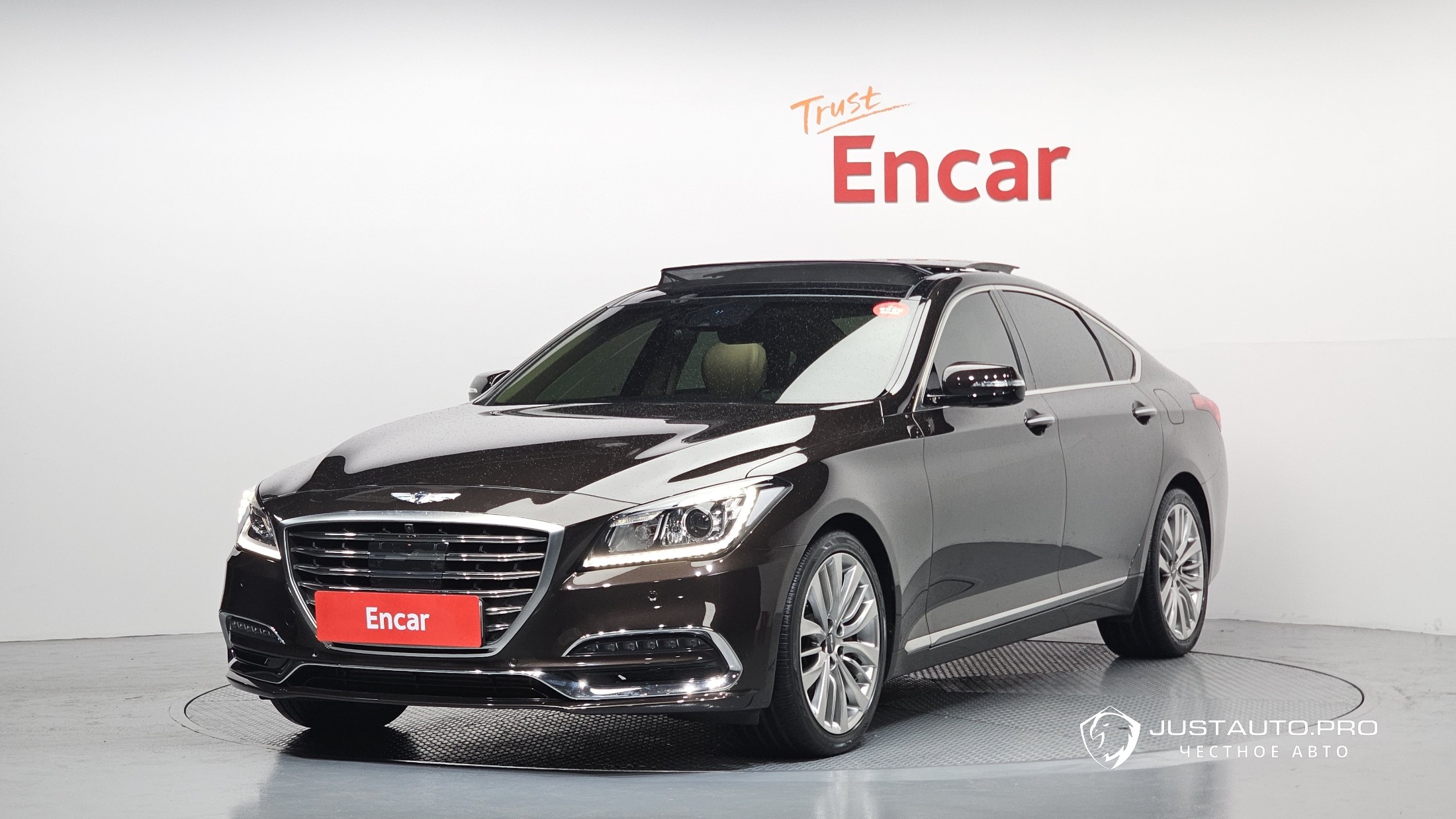 Автомобиль Genesis G80