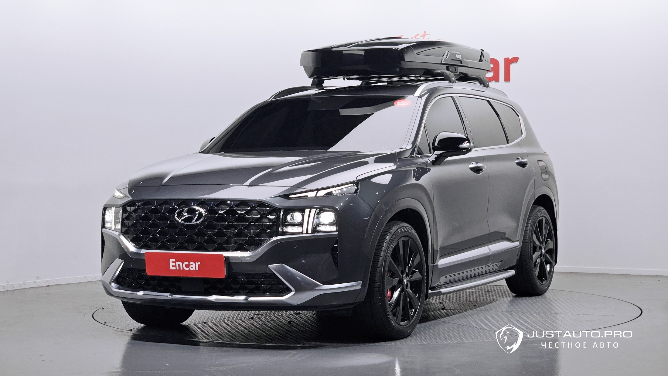 Автомобиль Hyundai Santafe