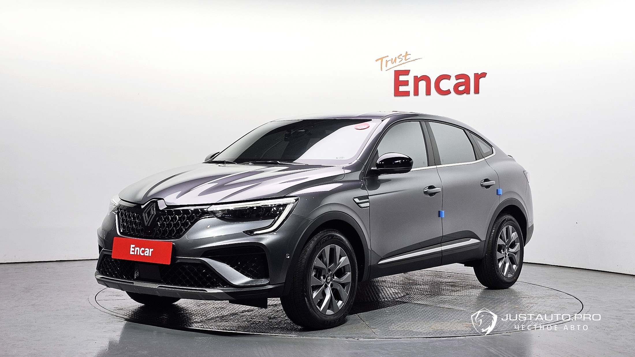 Автомобиль Renault-KoreaSamsung Arkana