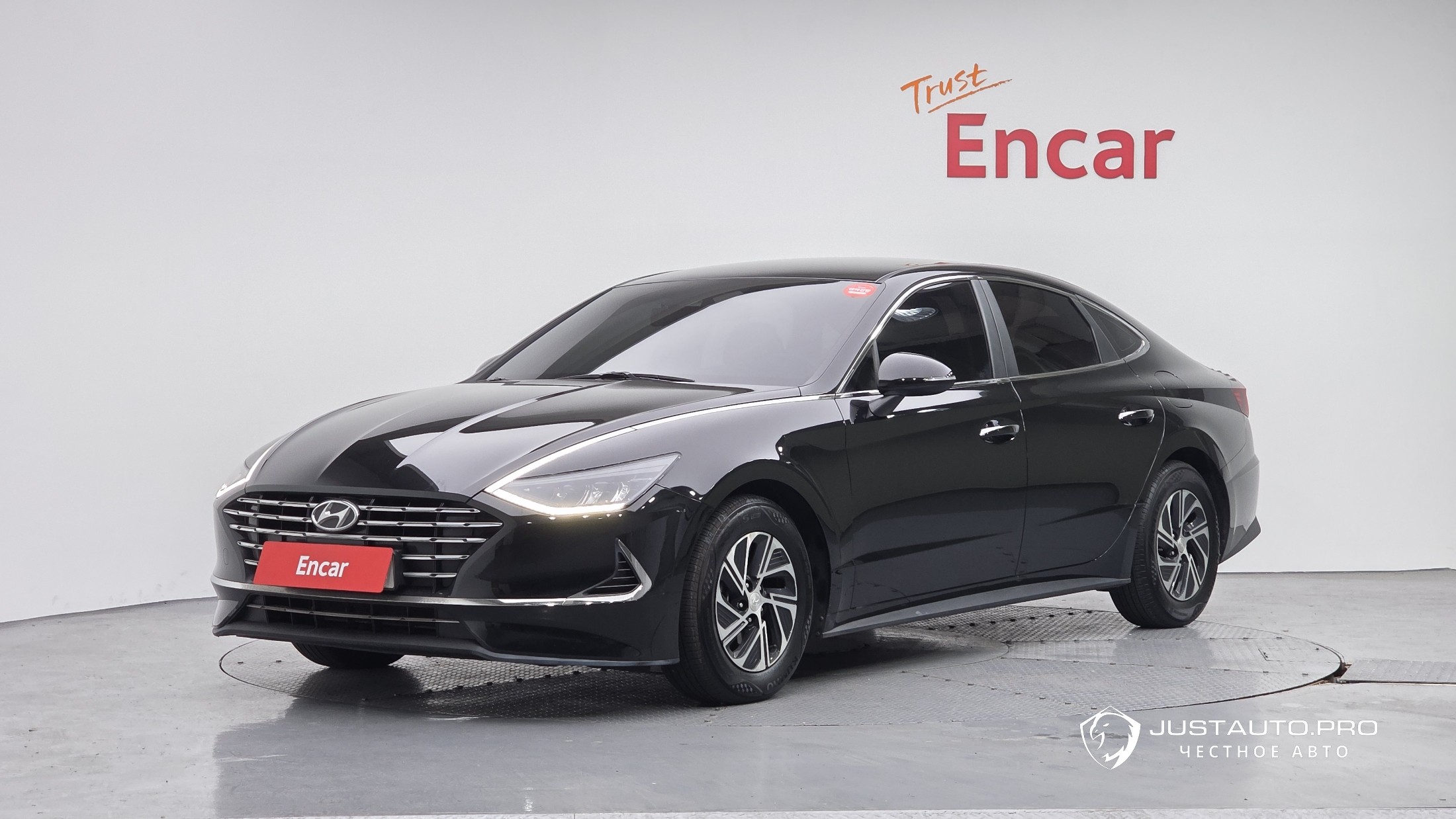 Автомобиль Hyundai Sonata
