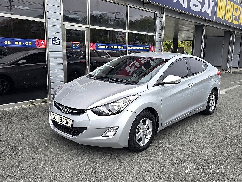 Автомобиль Hyundai AVANTE
