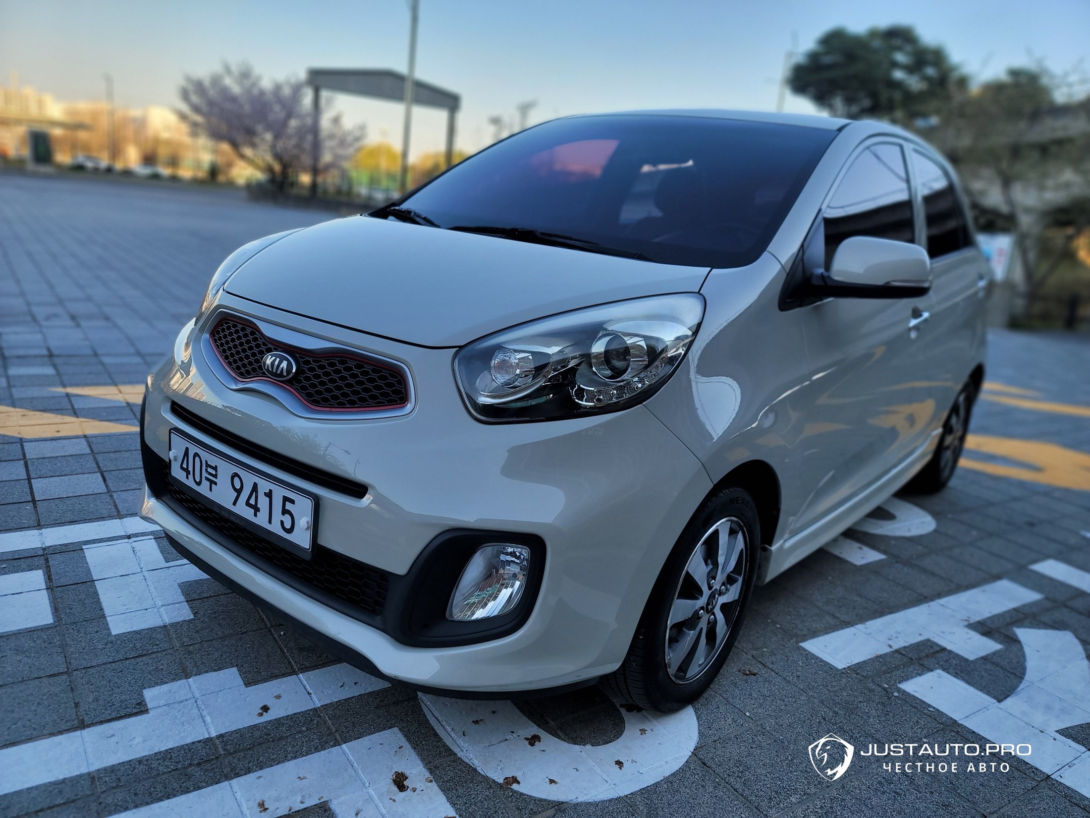 Автомобиль Kia morning