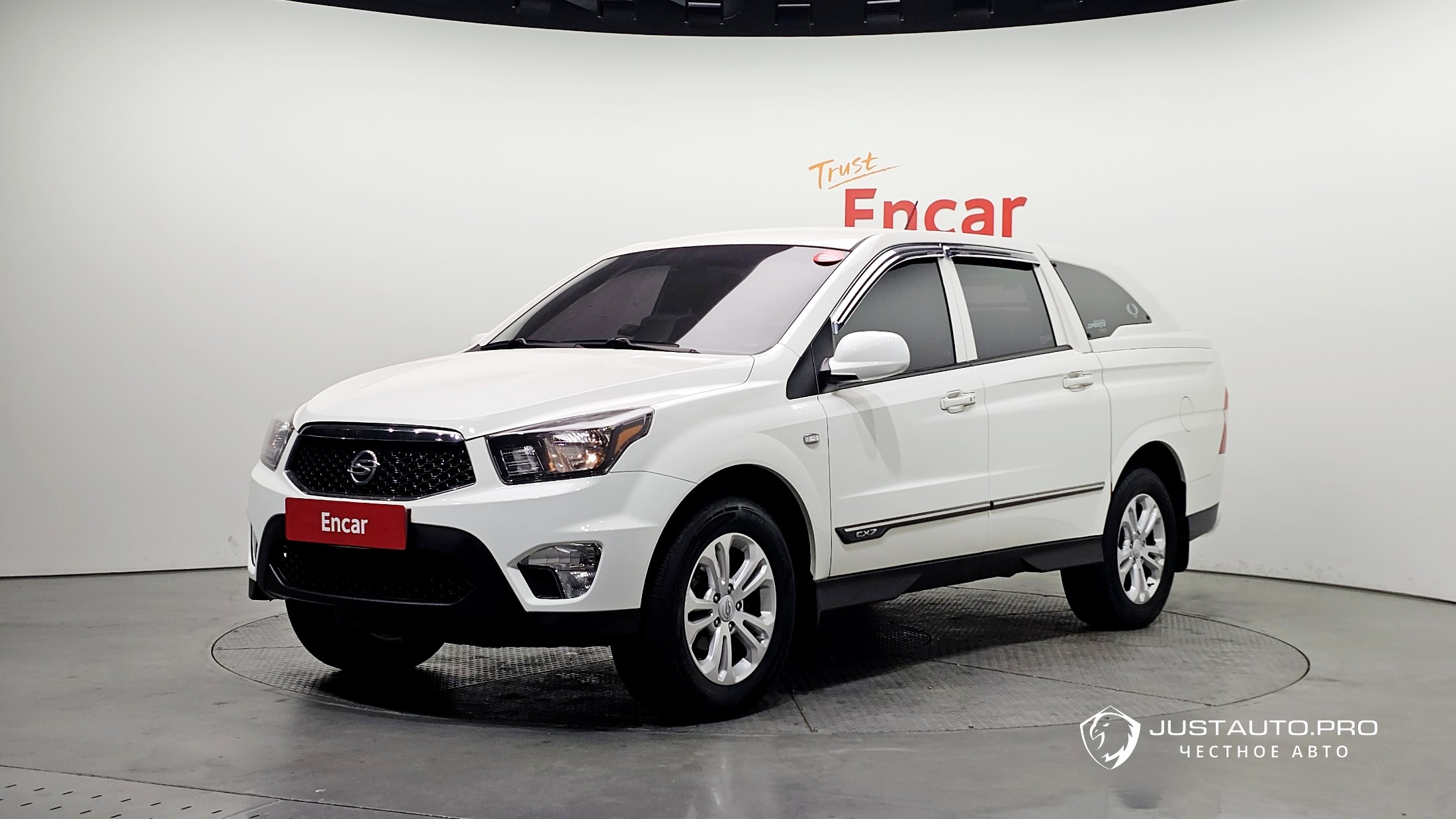 Автомобиль KG_Mobility_Ssangyong KORANDO