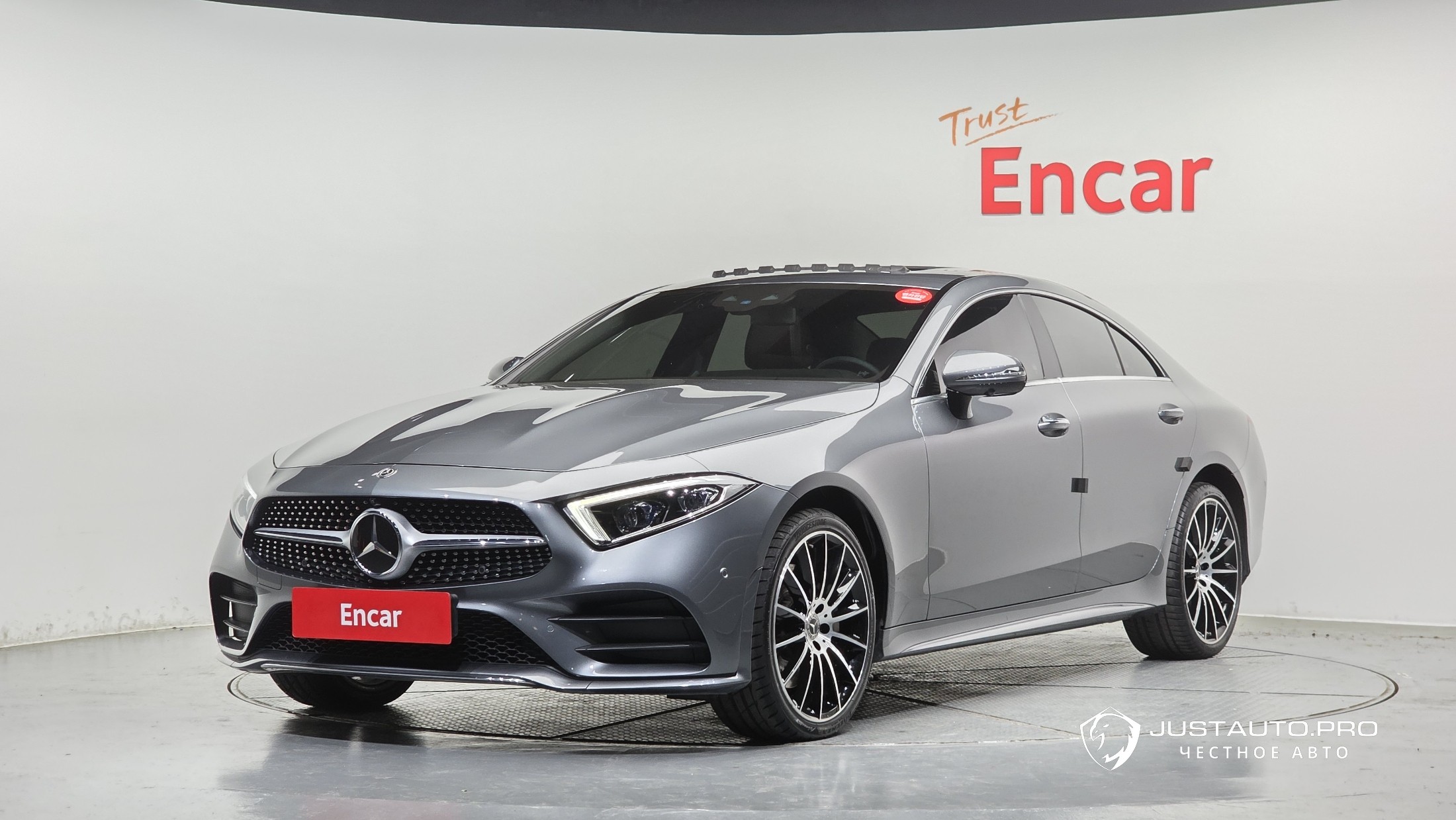 Автомобиль Mercedes-Benz CLS-Class