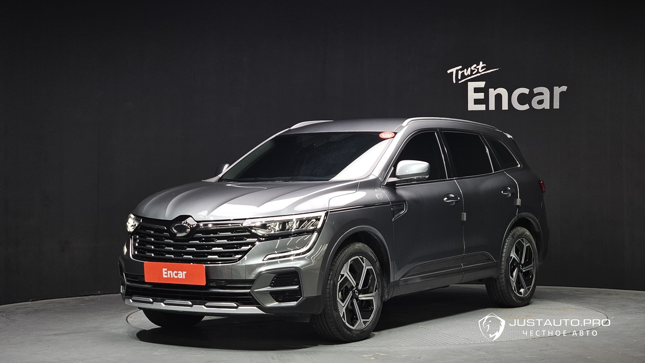 Автомобиль Renault-KoreaSamsung QM6