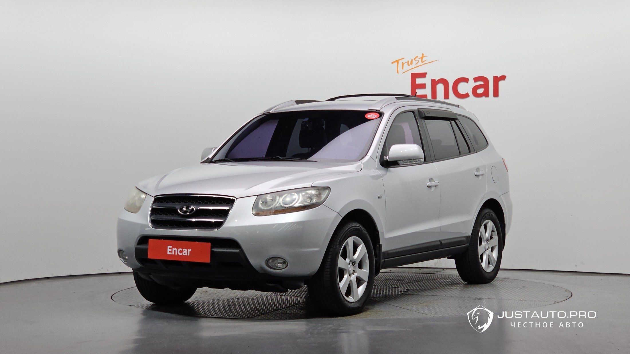 Автомобиль Hyundai Santafe