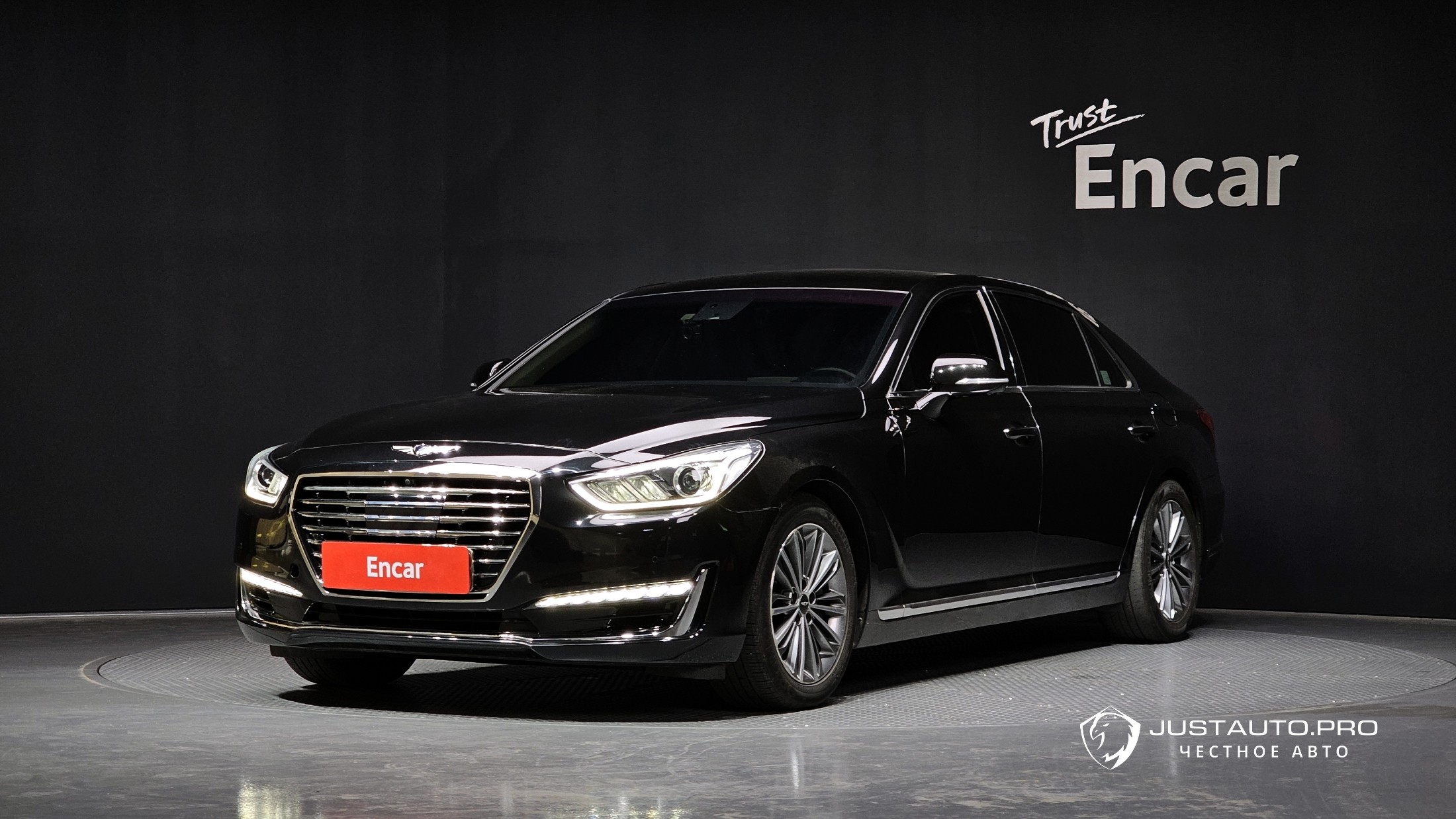 Автомобиль Genesis EQ900