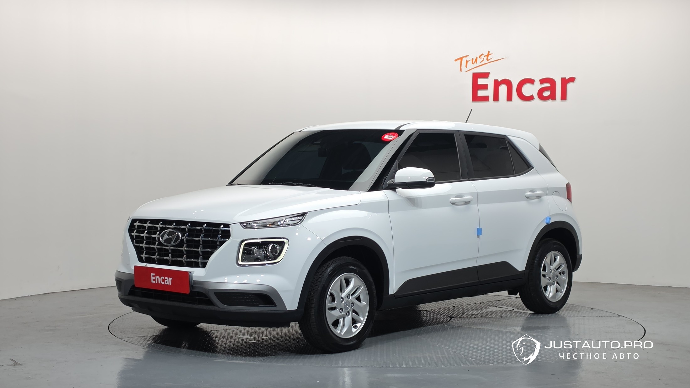 Автомобиль Hyundai Venue