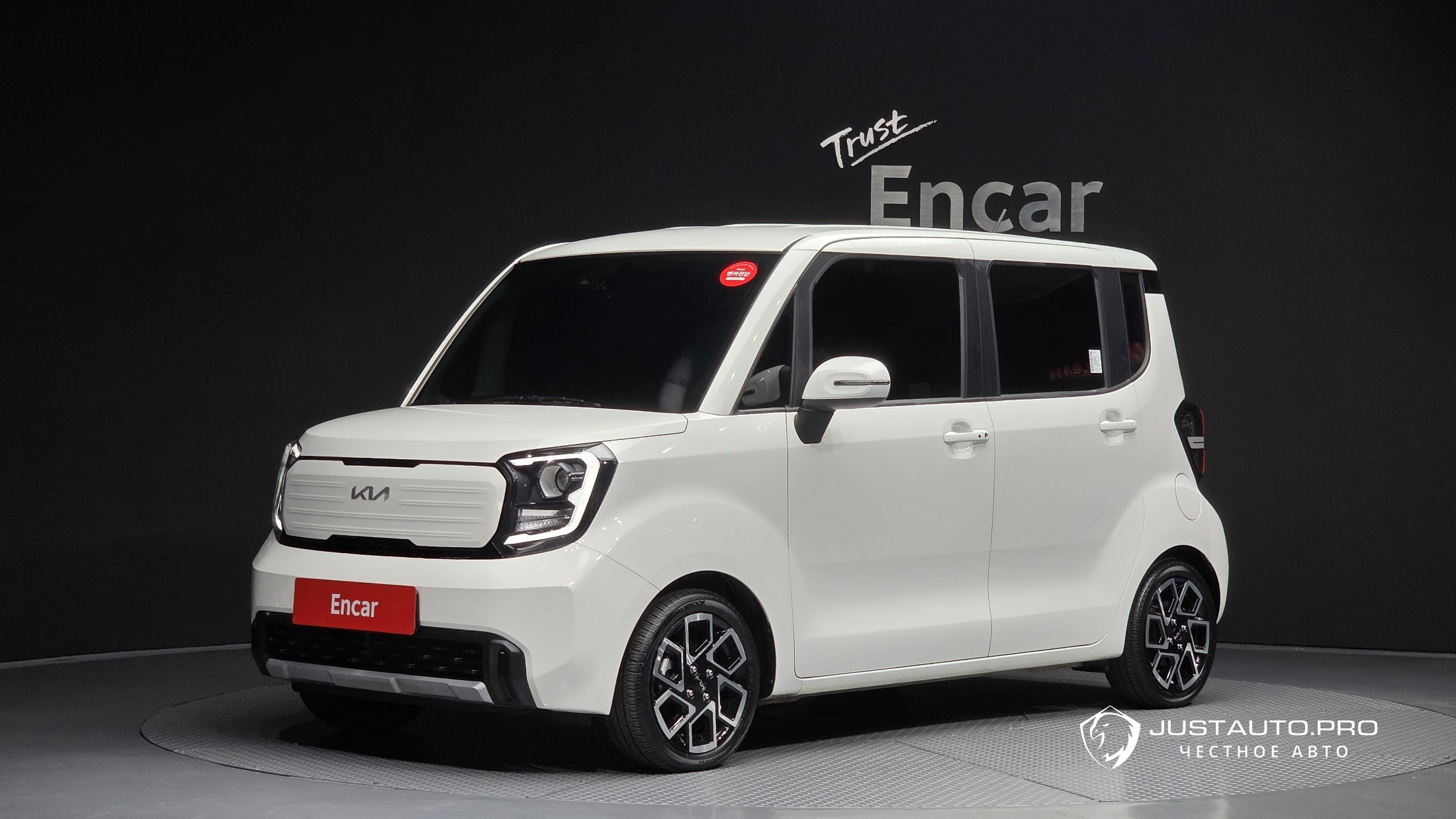 Автомобиль Kia RAY