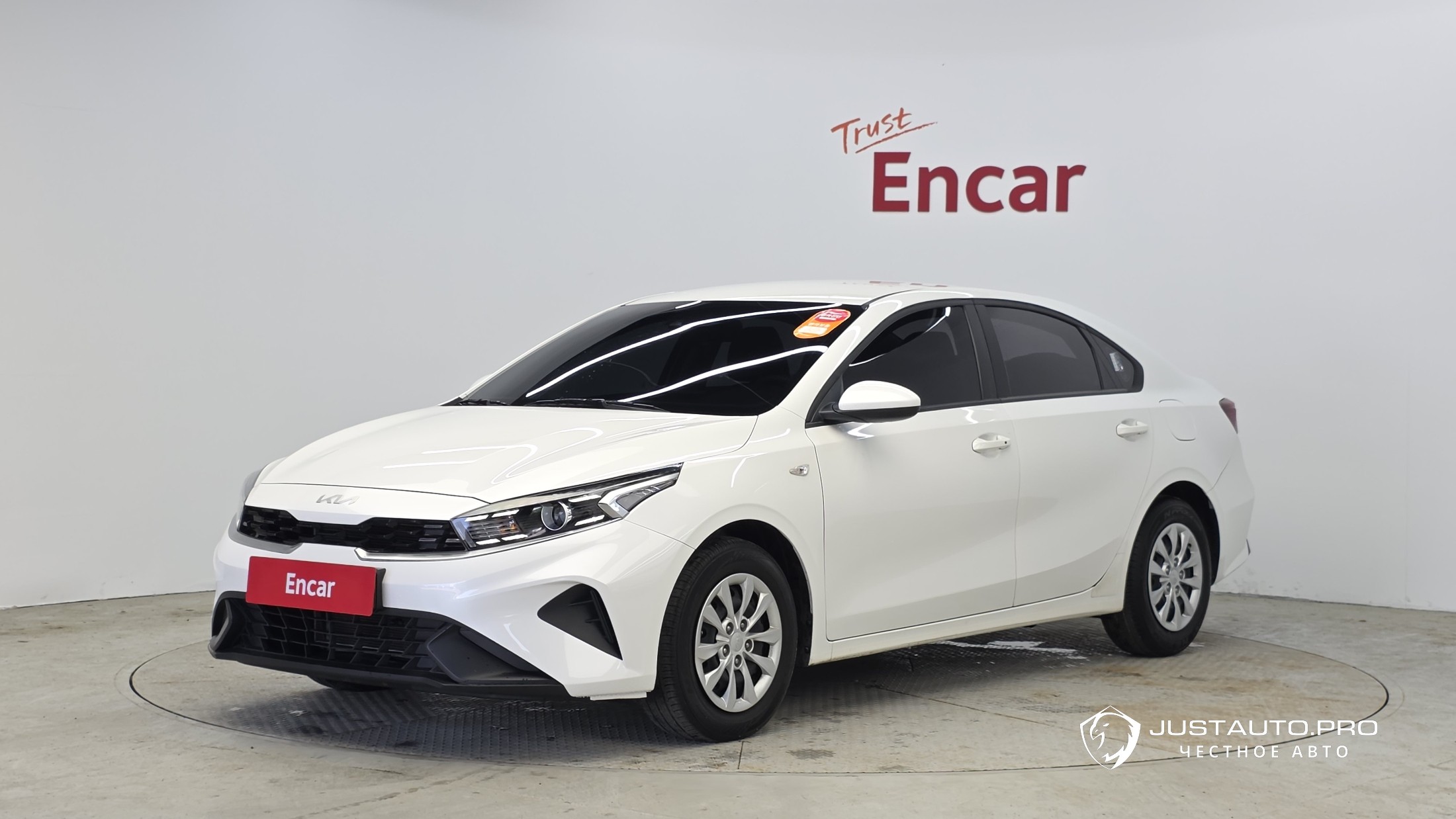 Автомобиль Kia K3