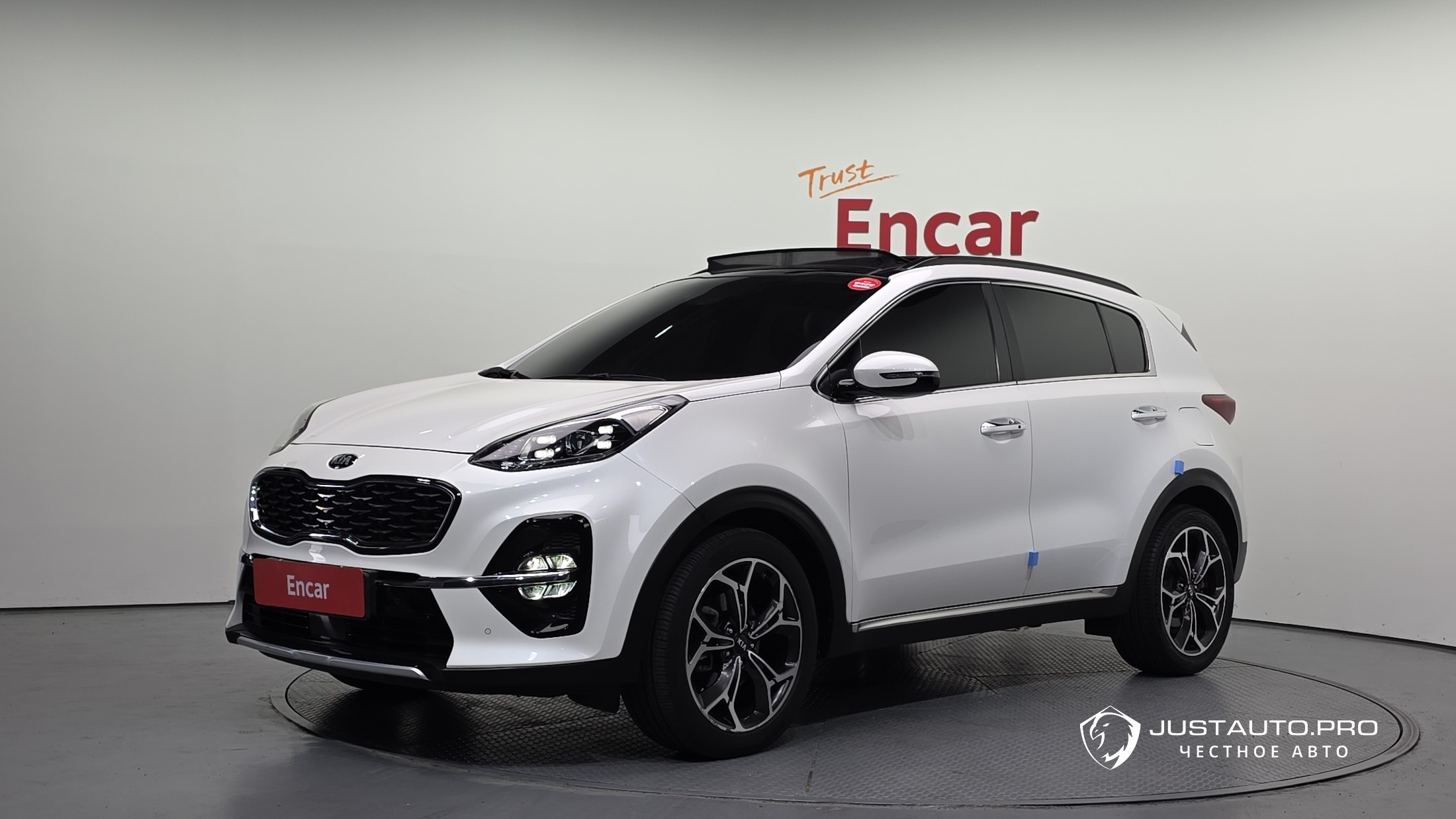 Автомобиль Kia Sportage