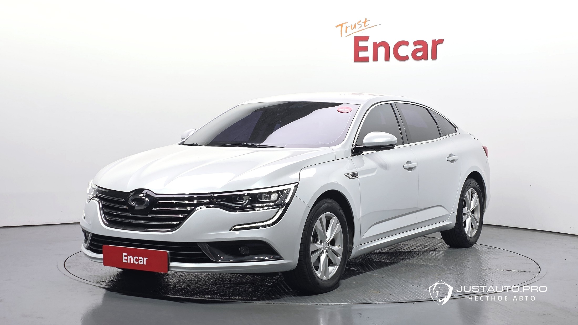 Автомобиль Renault-KoreaSamsung SM6