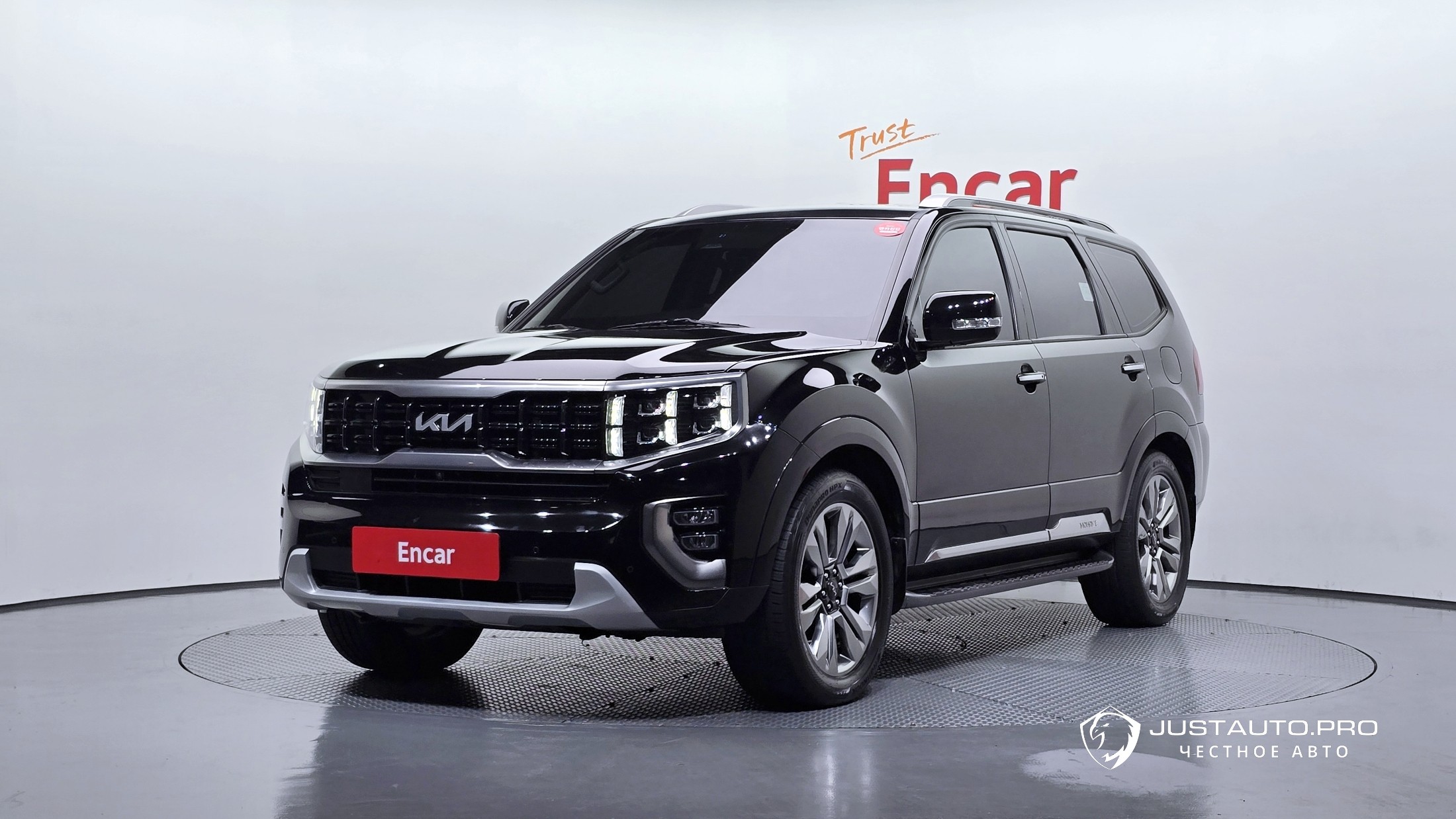 Автомобиль Kia Mohave