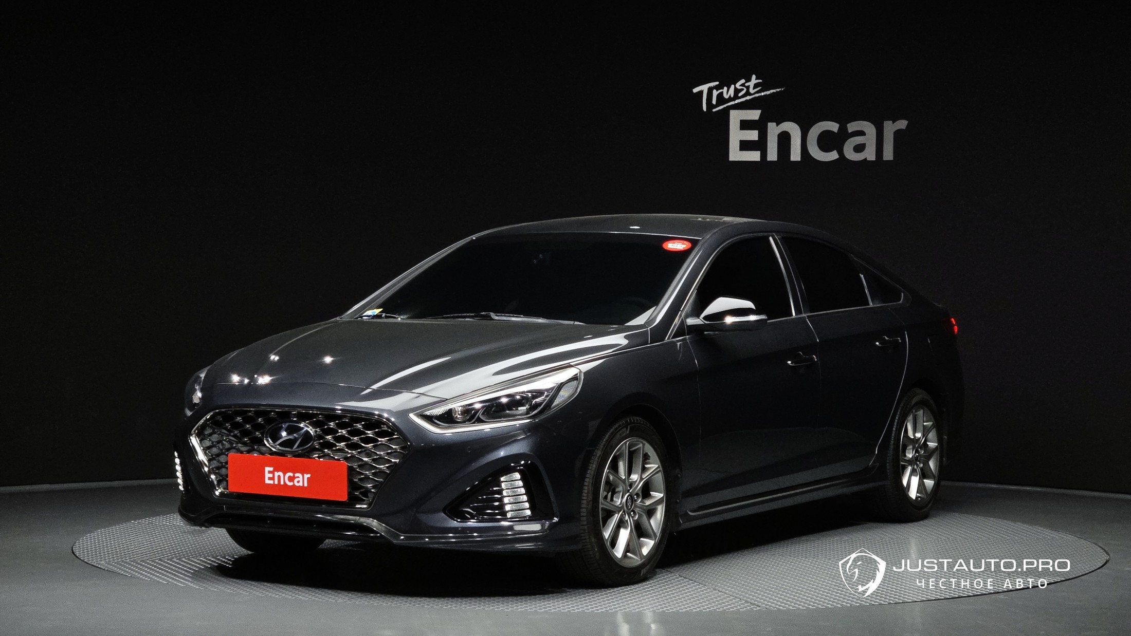 Автомобиль Hyundai Sonata